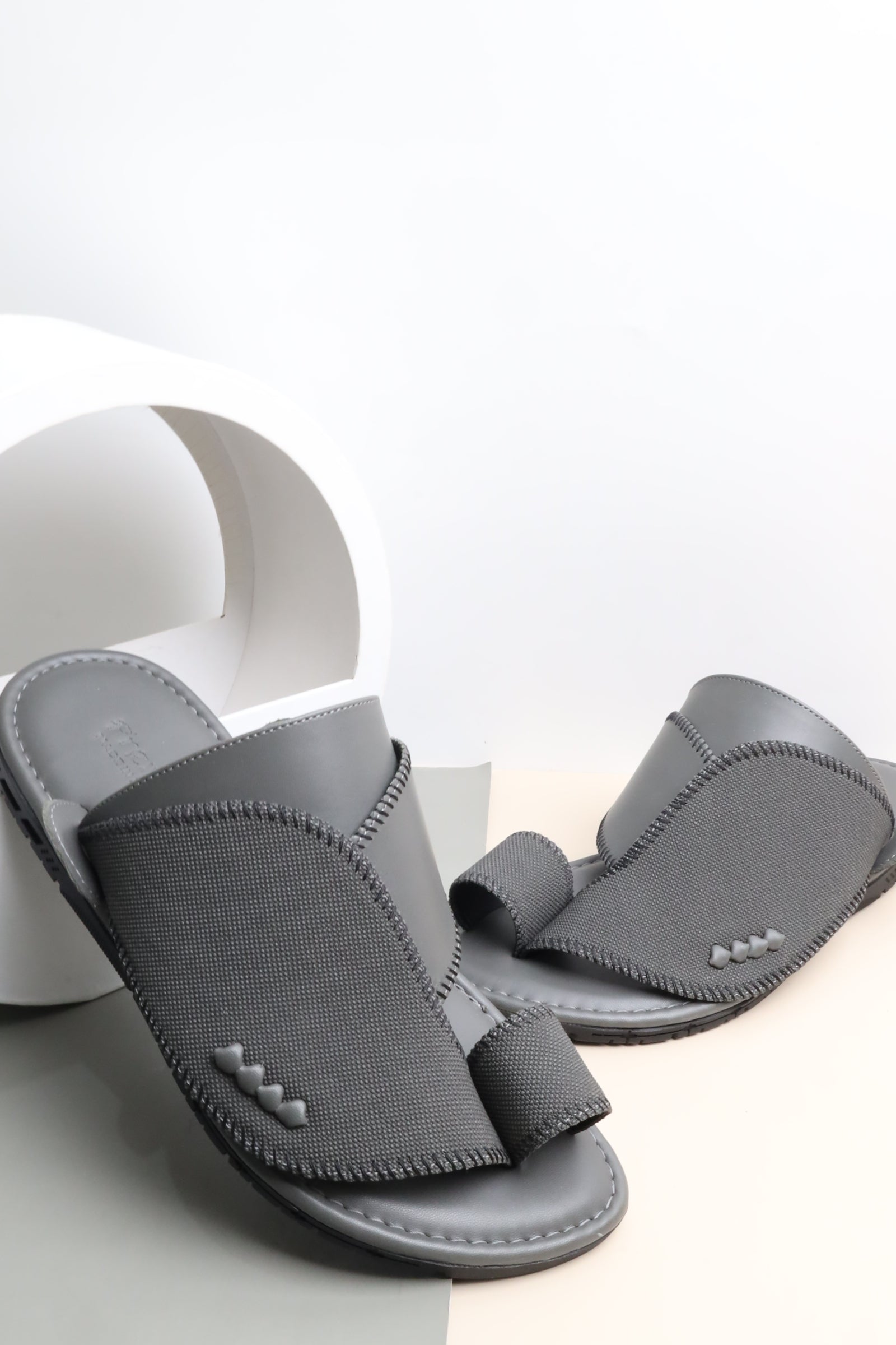 شرقي ايطالي 11476