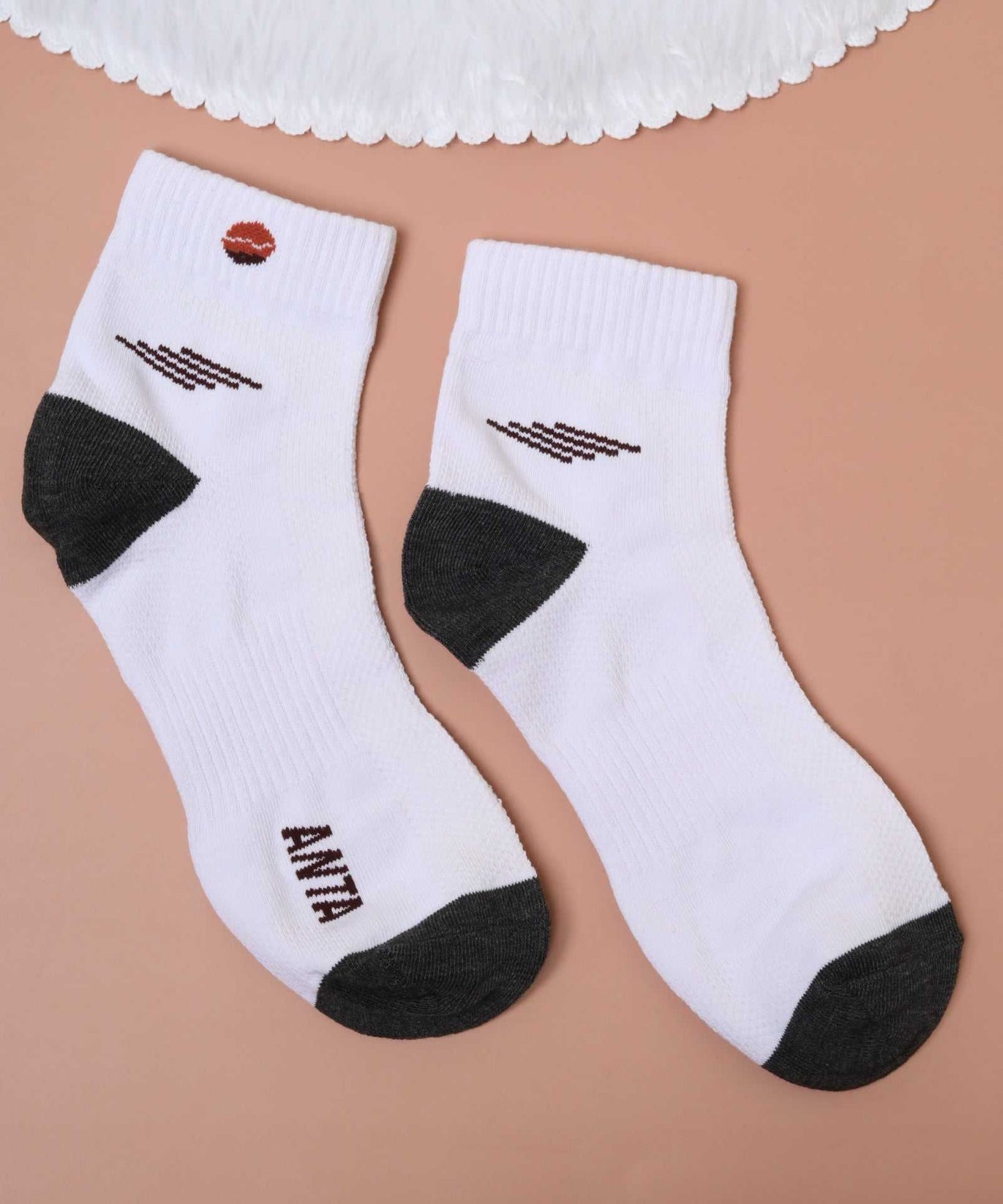 White sock 892135312-1