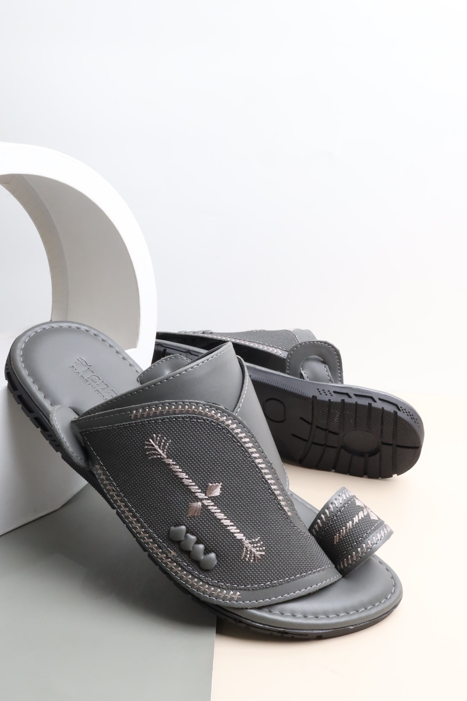 شرقي ايطالي 11455