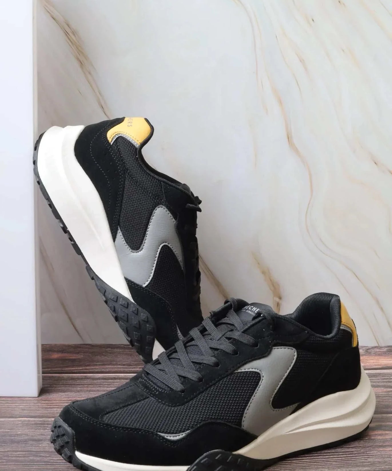 سكيتشرز رجالي فرينزي 183260