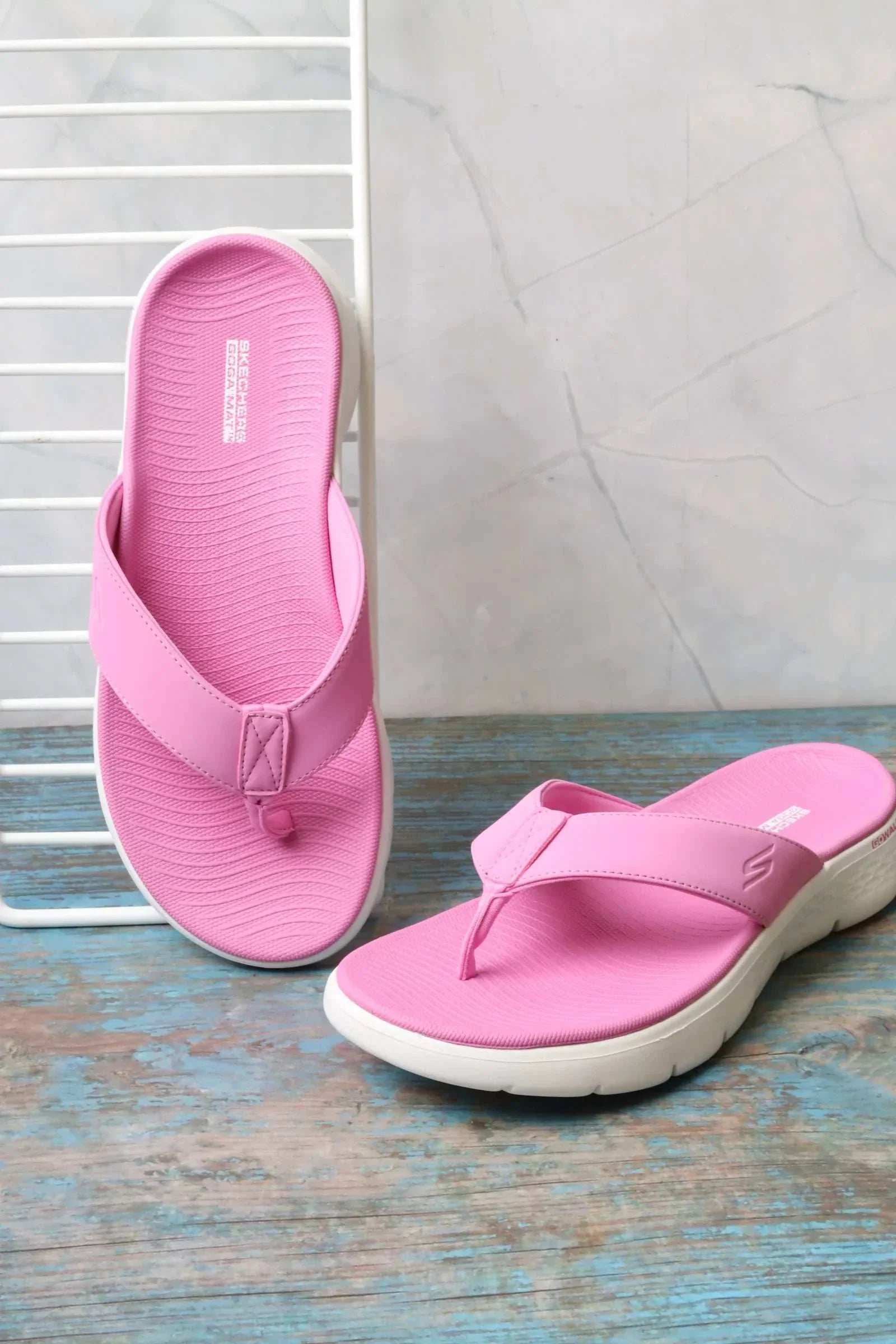 سكيتشرز نسائي جو ووك فليكس 141402