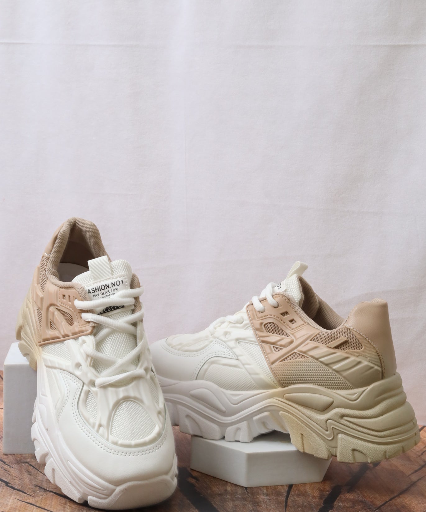 حذاء نسائي  5572