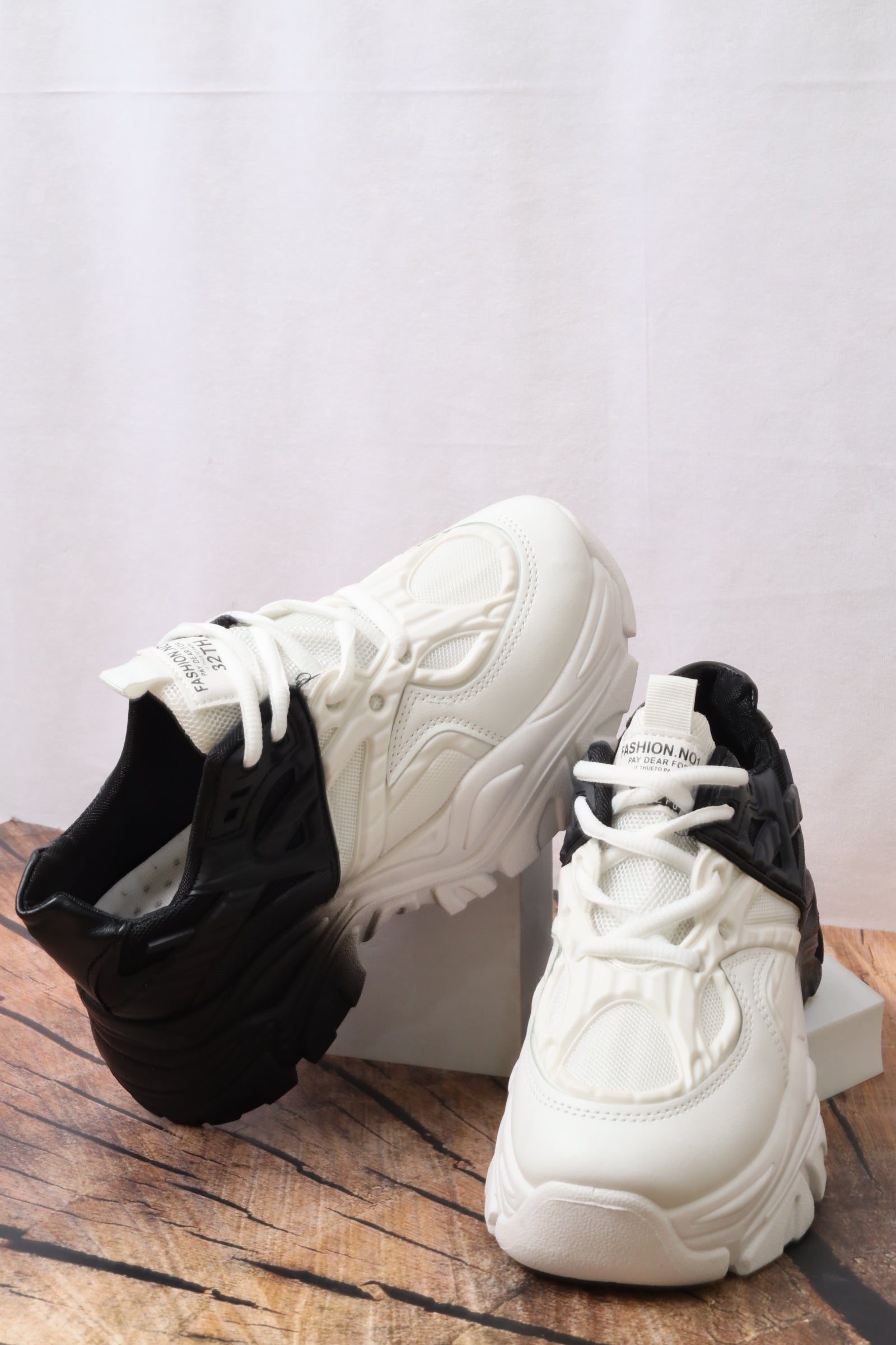 حذاء نسائي  5572