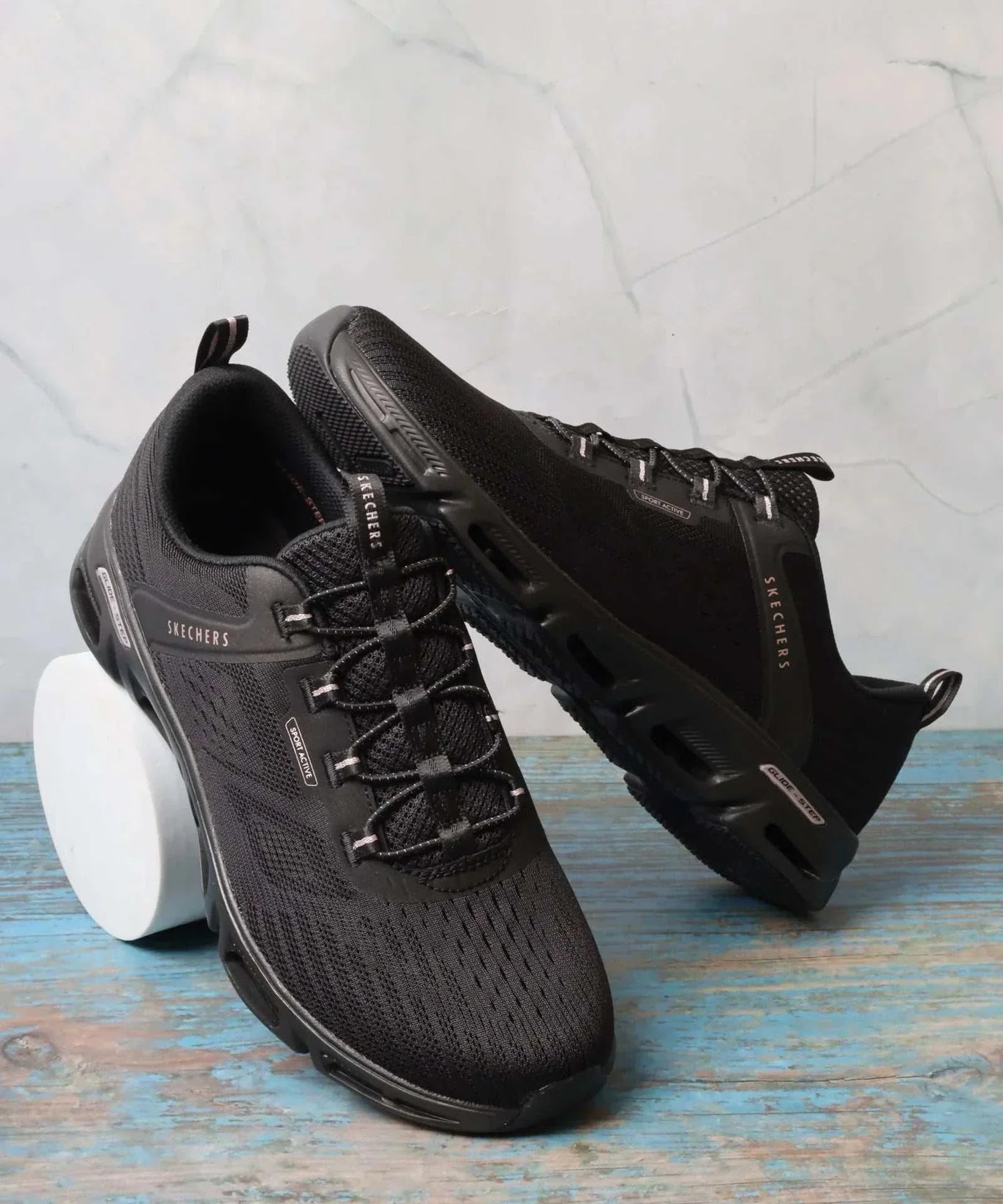 سكيتشرز نسائي جلايد ستيب 104601