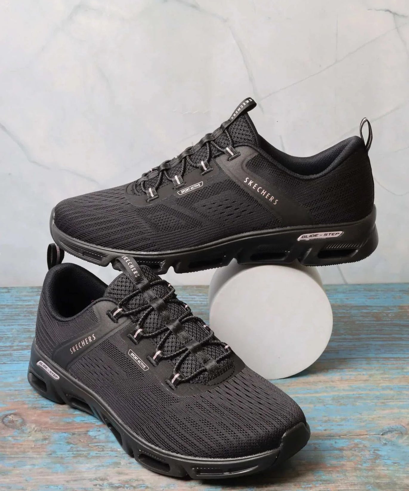 سكيتشرز نسائي جلايد ستيب 104601