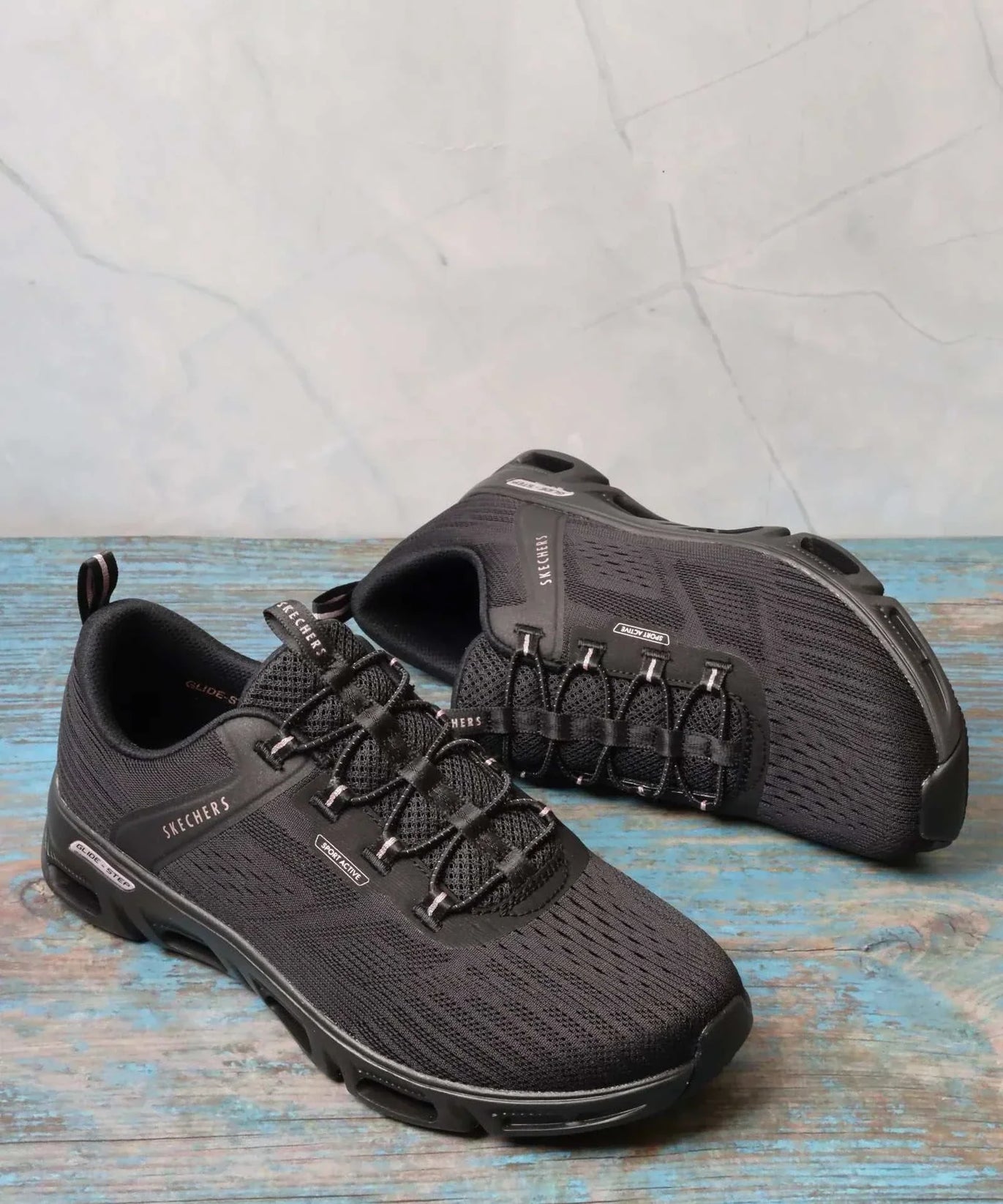 سكيتشرز نسائي جلايد ستيب 104601