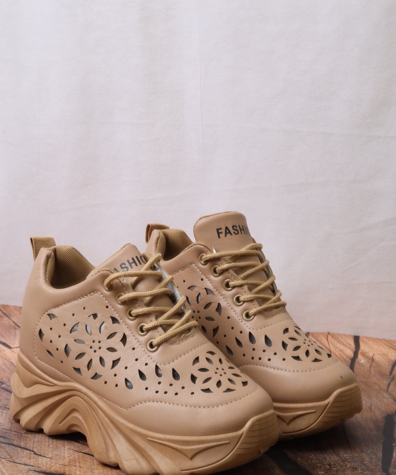 حذاء نسائي 6856