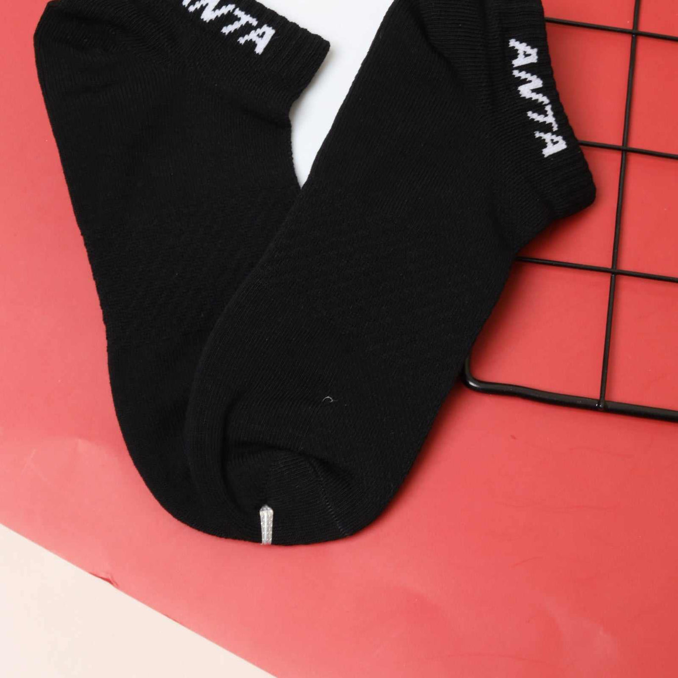 Black sock 892137302-4