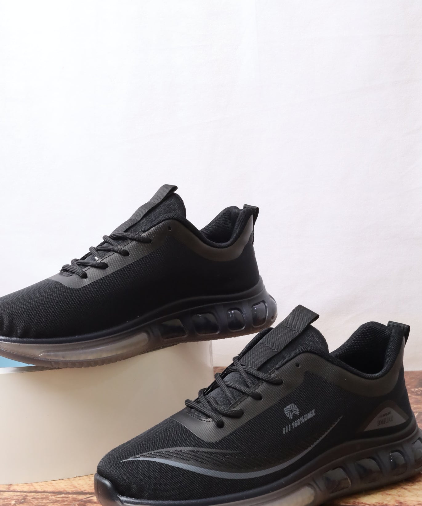 1531 حذاء رياضي رجالي