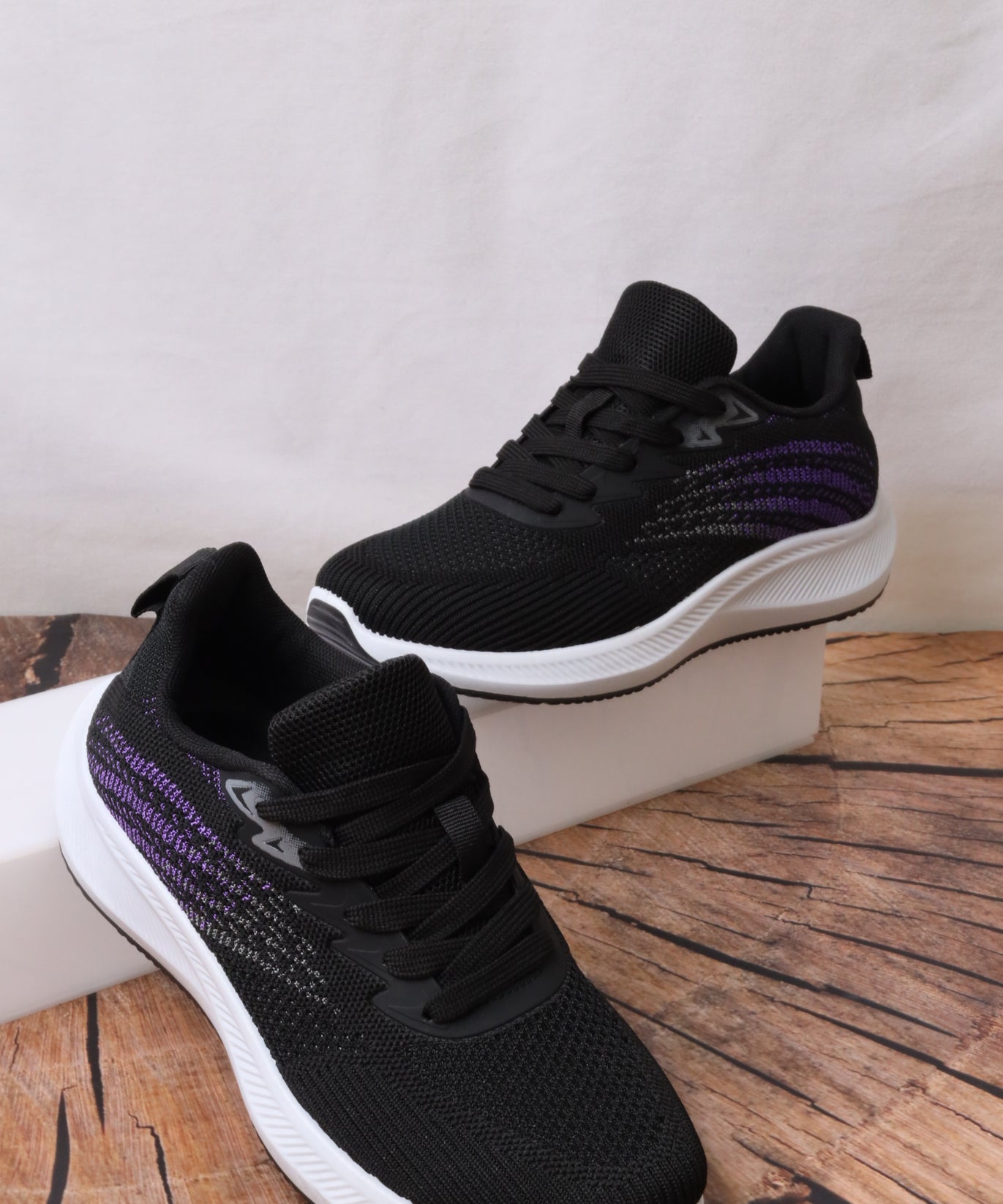 LS1119 Women's Sports Shoes 