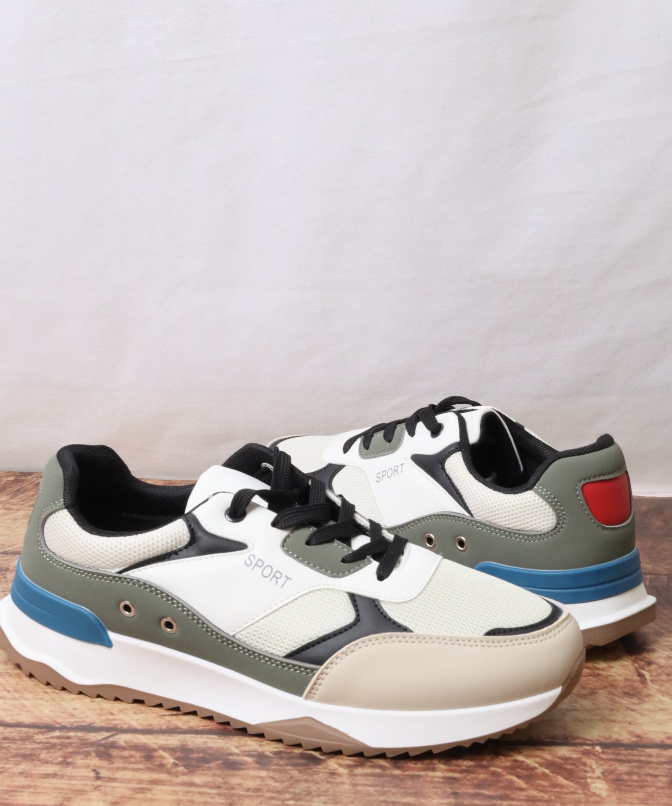 FS04-M02  حذاء رياضي رجالي