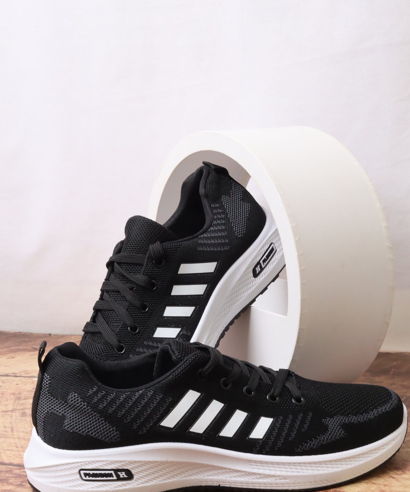 226035 حذاء رياضي رجالي