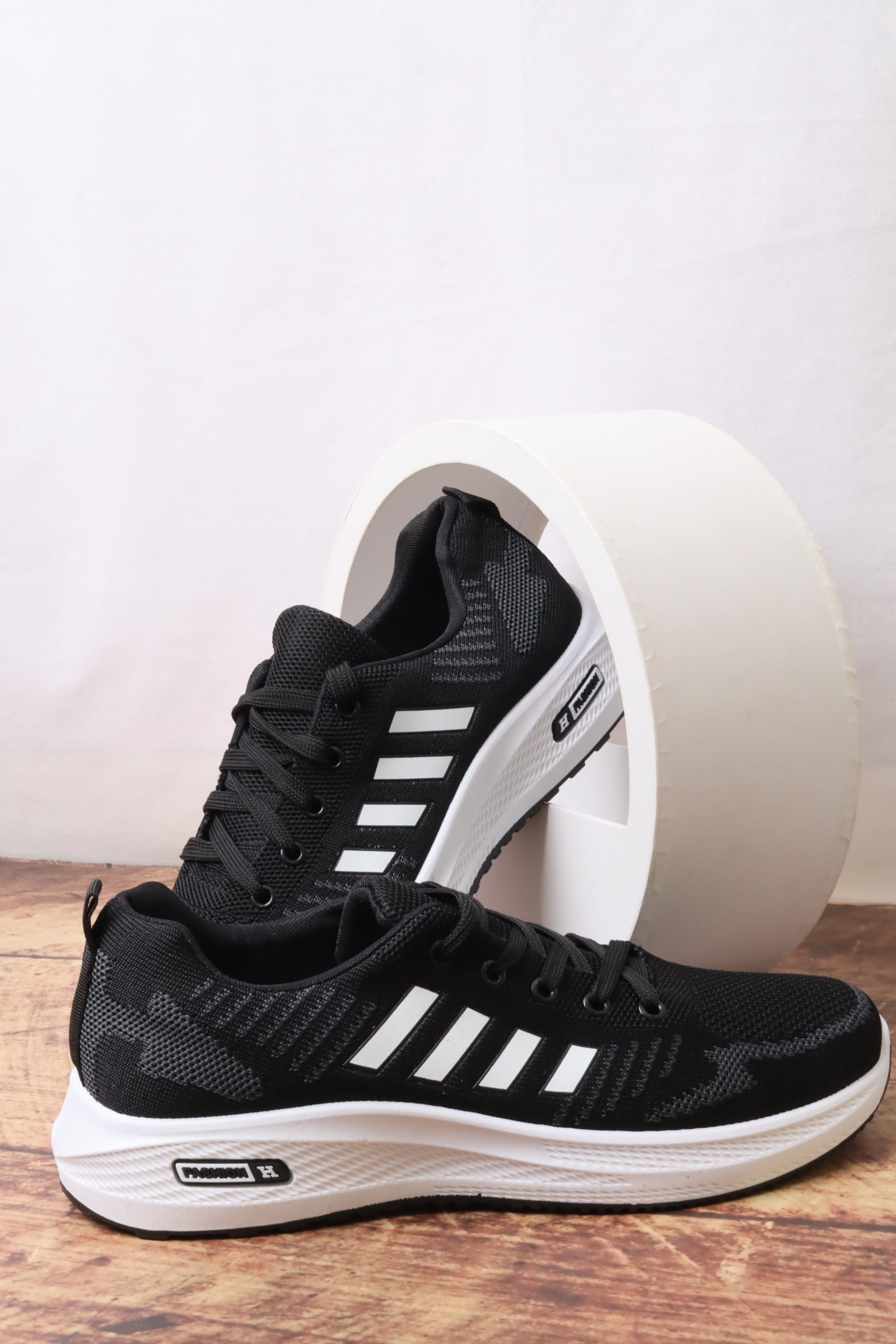 226035 حذاء رياضي رجالي