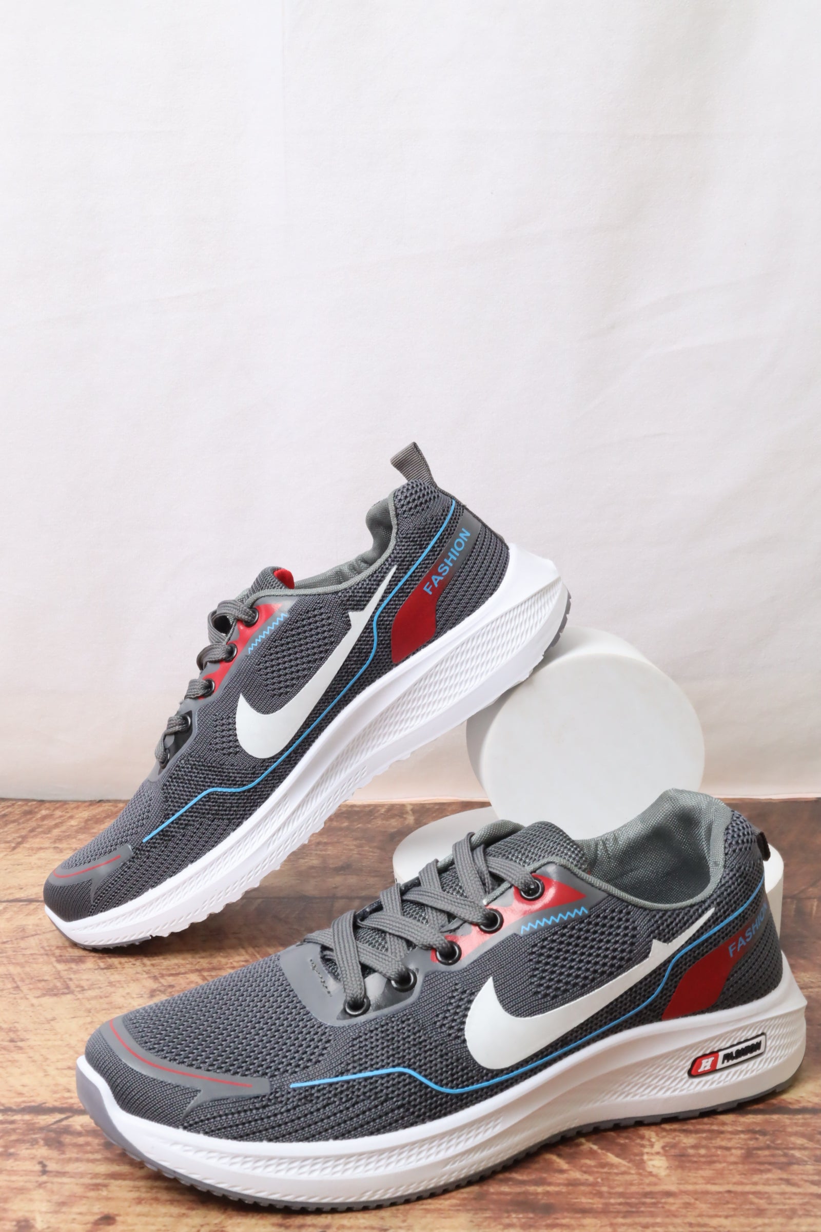 226036  حذاء رياضي رجالي