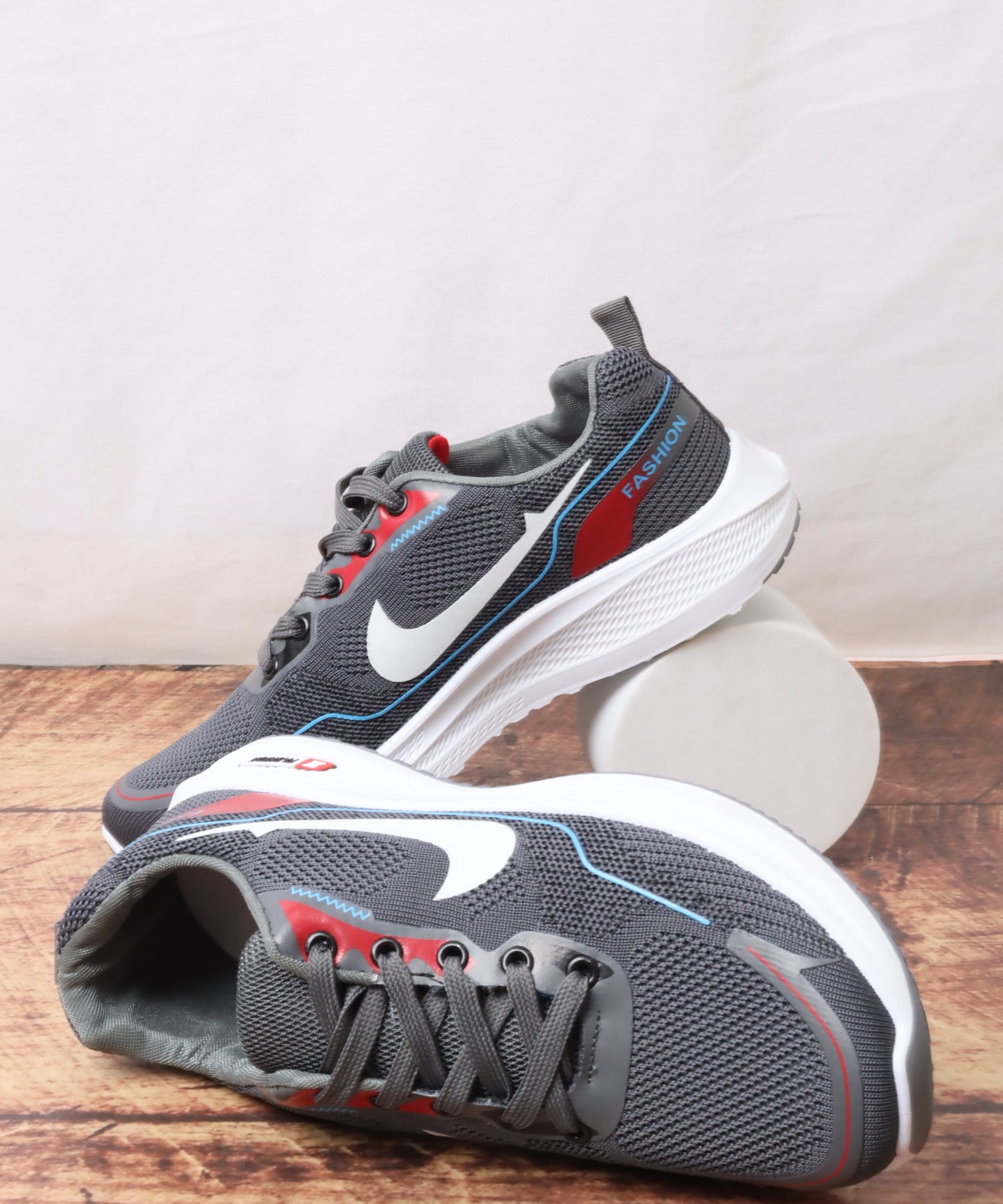 226036  حذاء رياضي رجالي