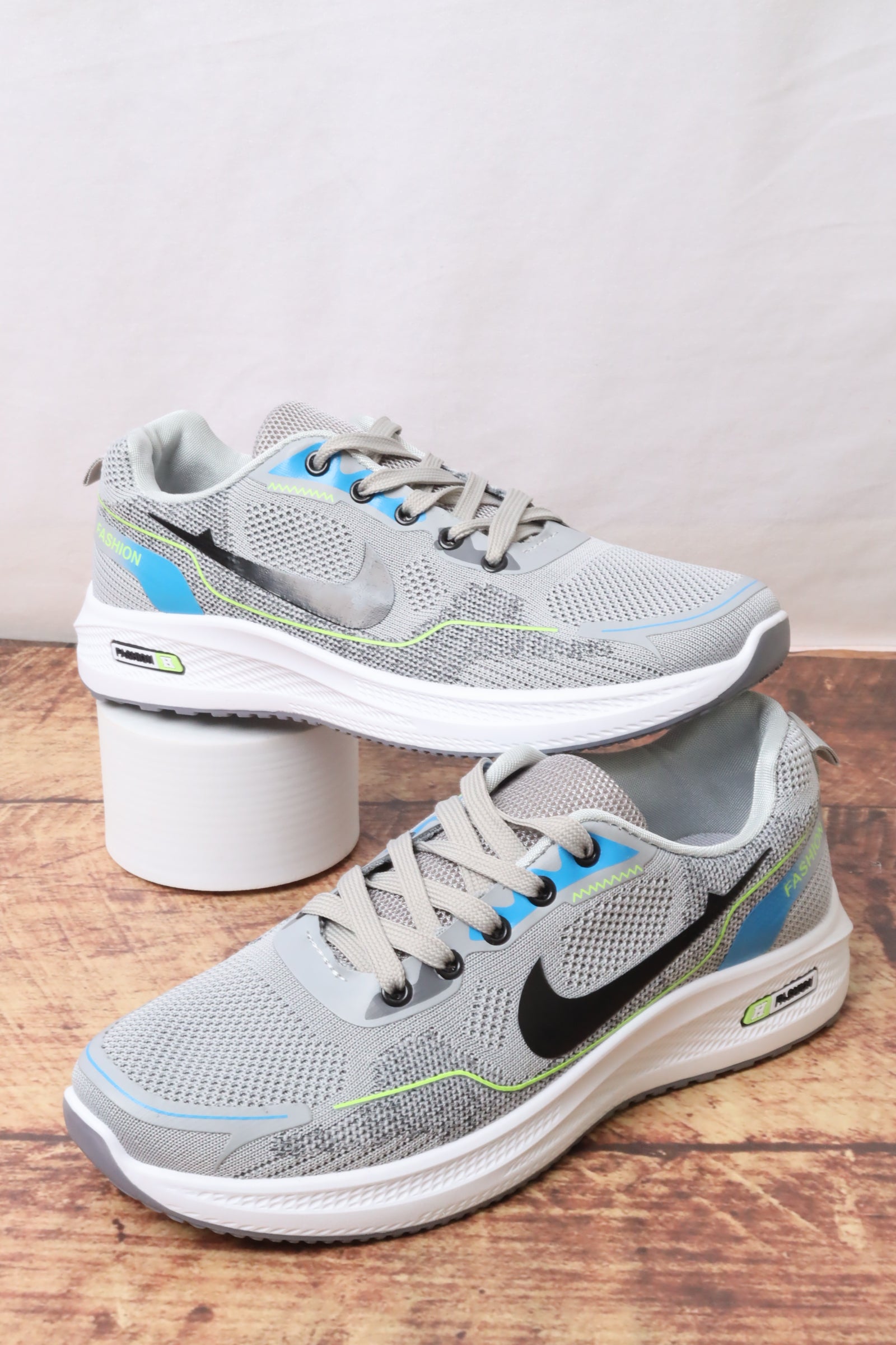 226036  حذاء رياضي رجالي