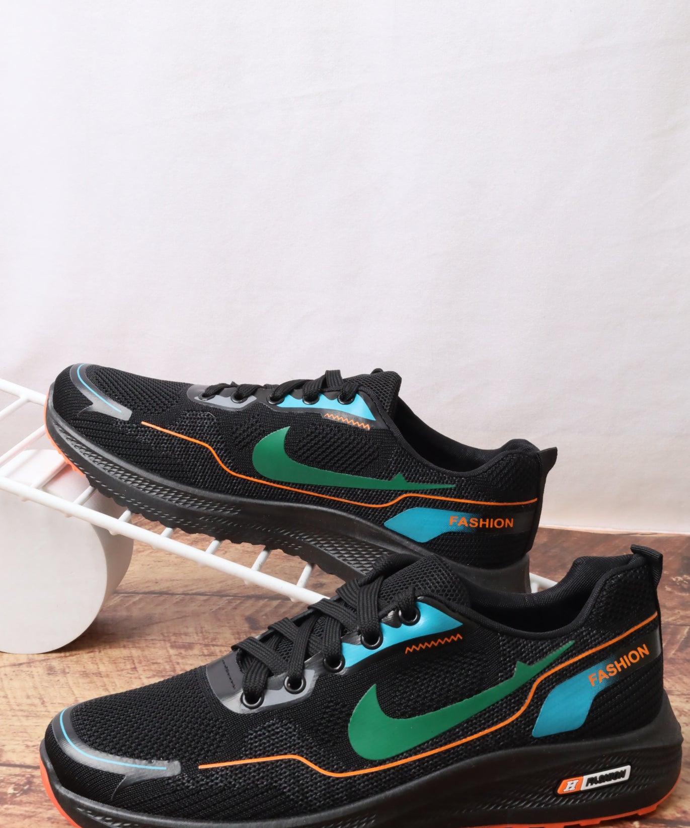 226036  حذاء رياضي رجالي