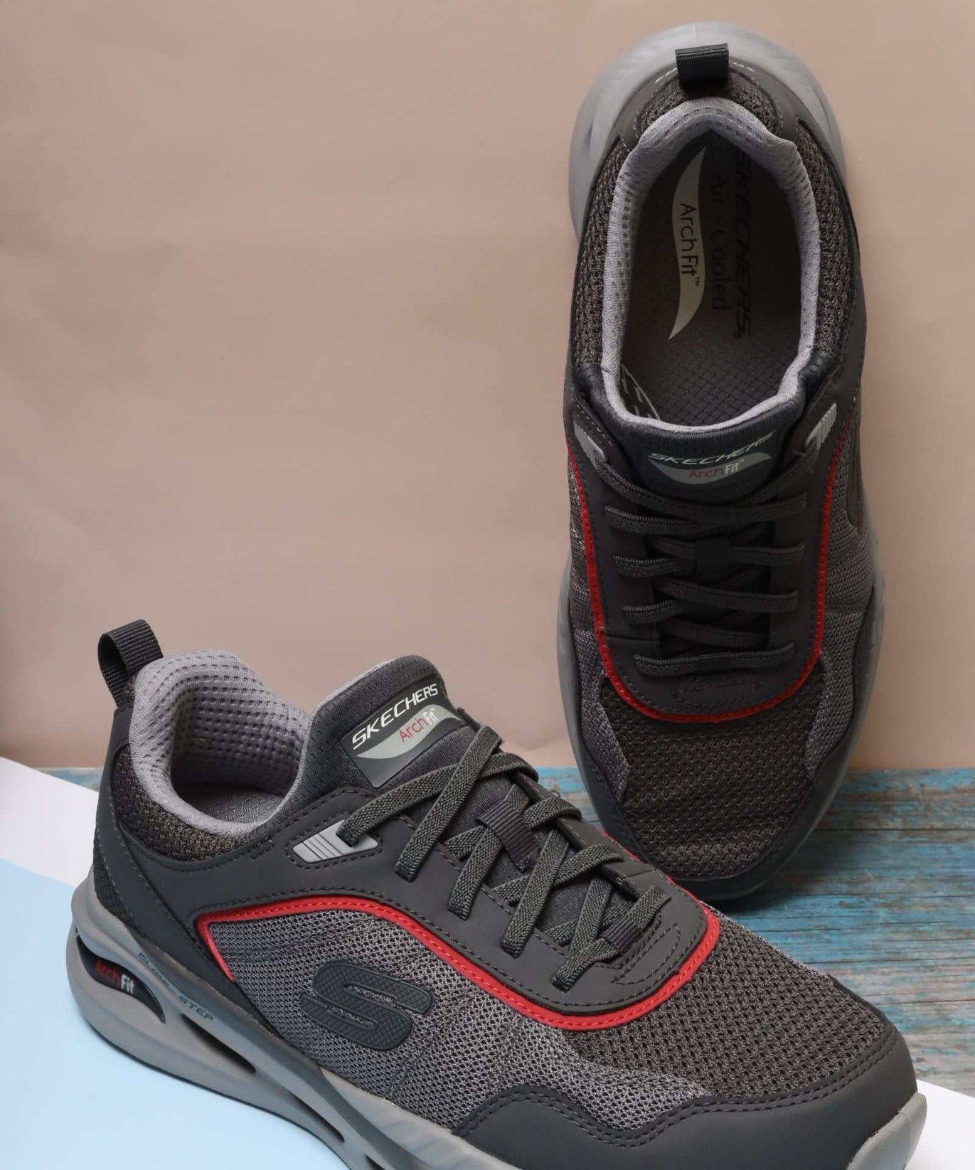 سكيتشرز رجالي آرتش فيت أورفان 210459