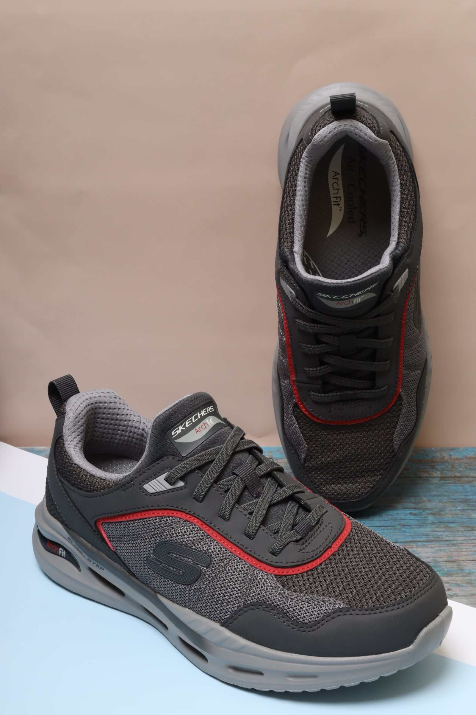 سكيتشرز رجالي آرتش فيت أورفان 210459