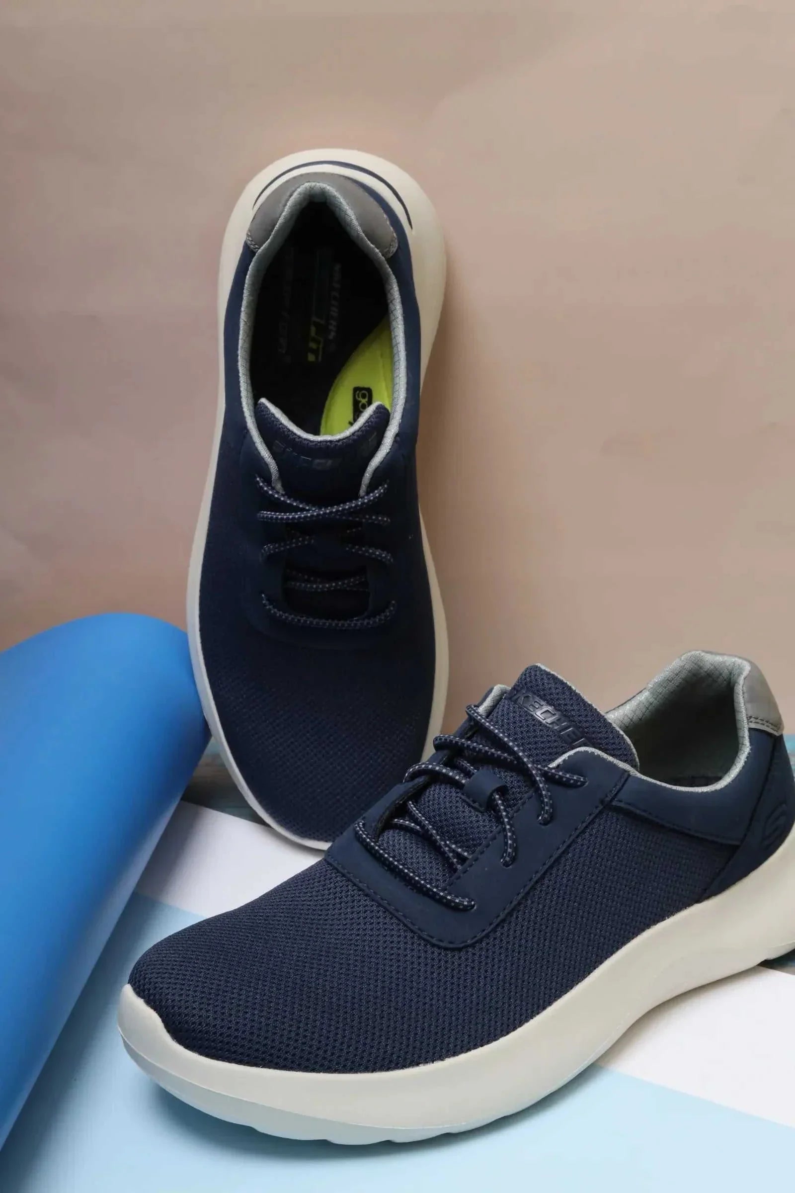 سكيتشرز رجالي مانيكس 204776