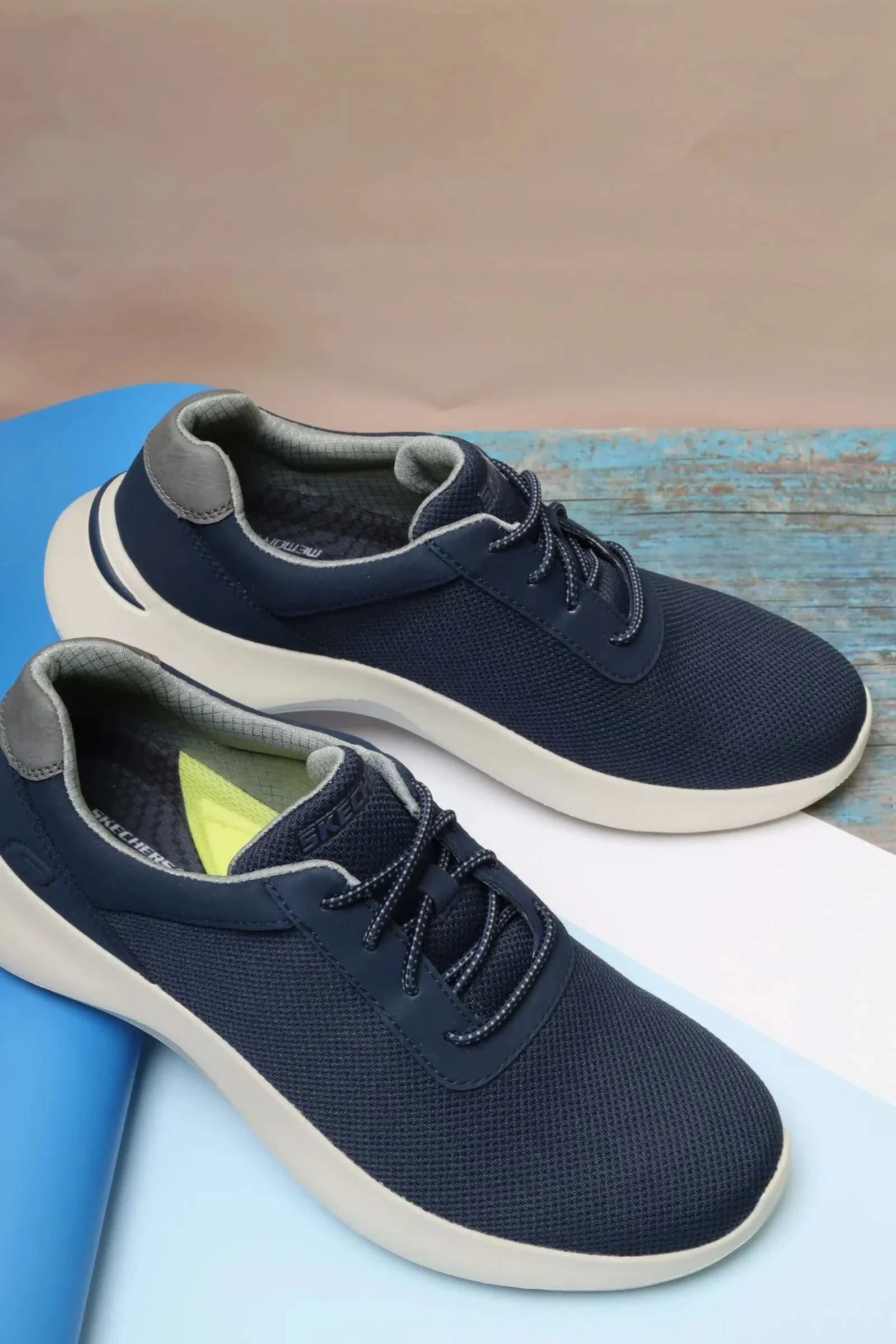 سكيتشرز رجالي مانيكس 204776