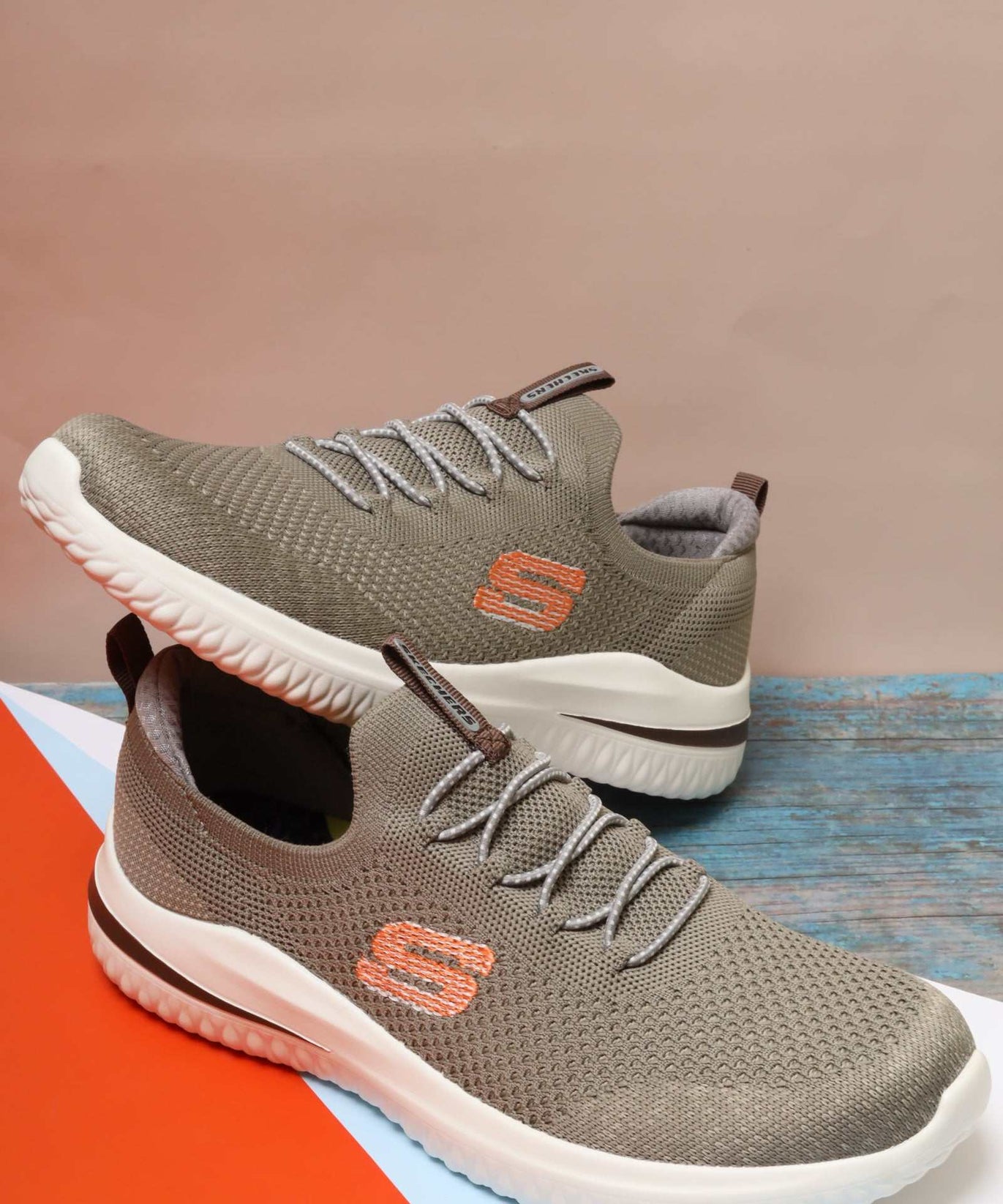 سكيتشرز رجالي ديلسون 210574