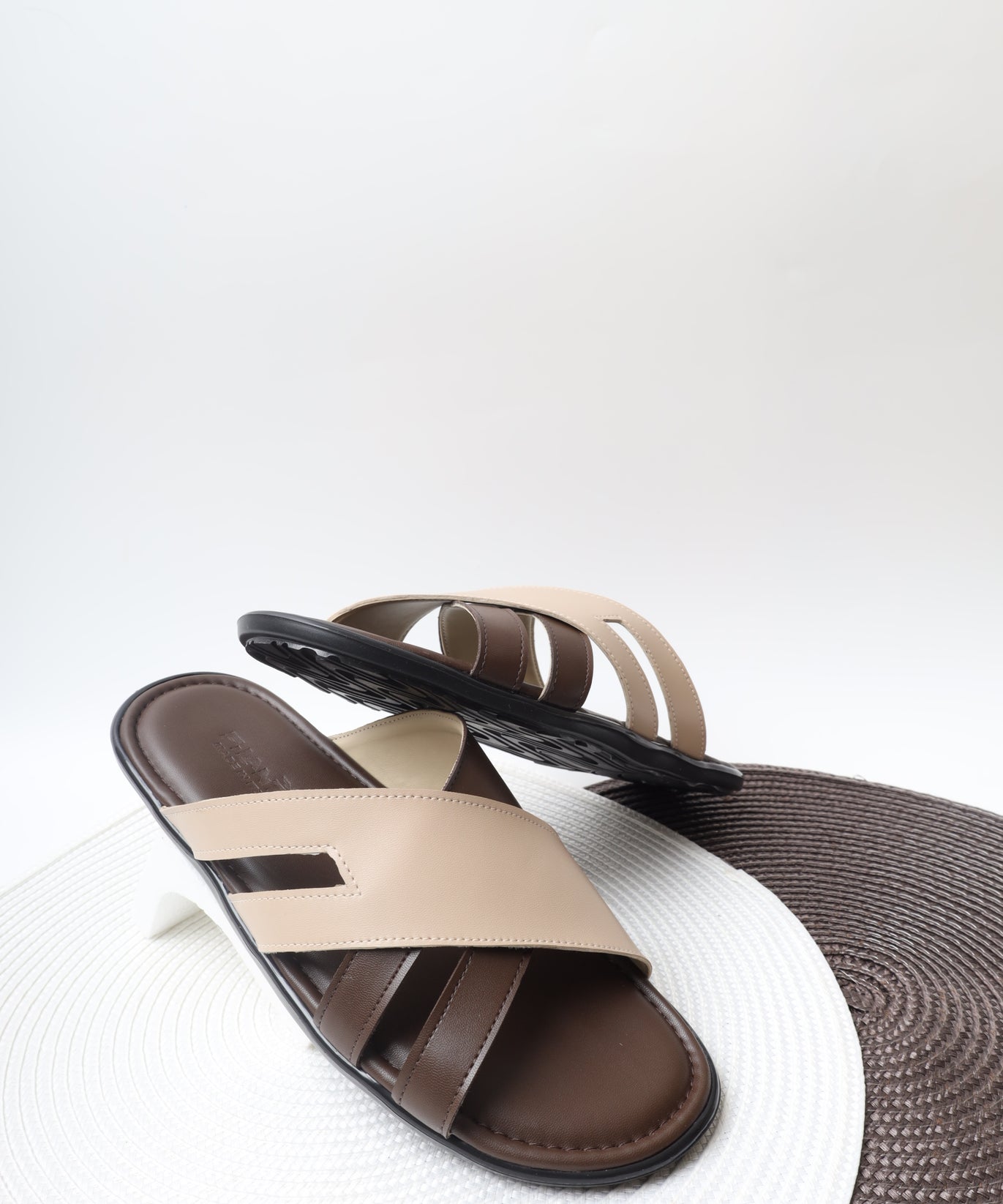 صندل ايطالي 1231086