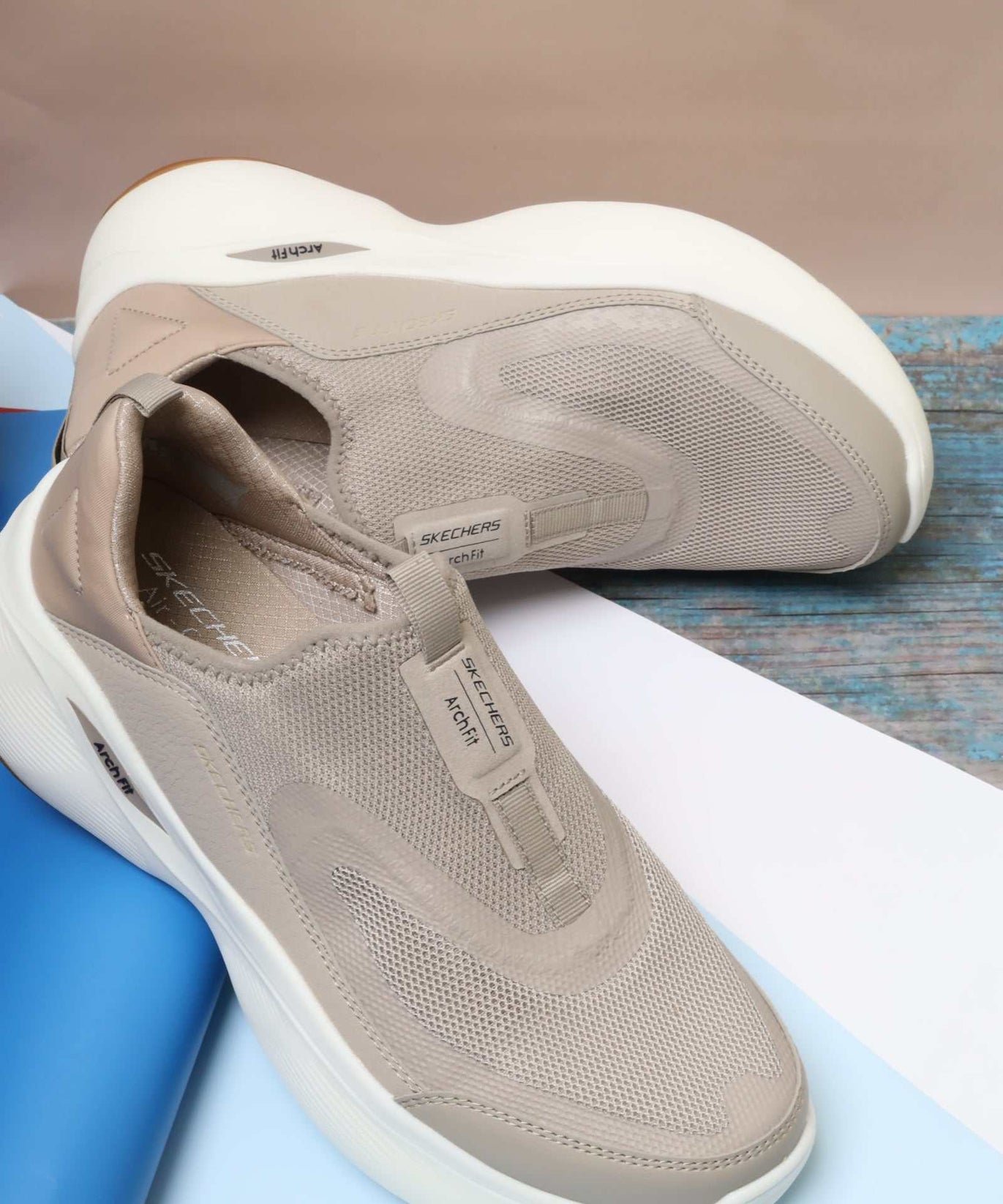 سكيتشرز رجالي آرتش فيت إنفينيتي 232609