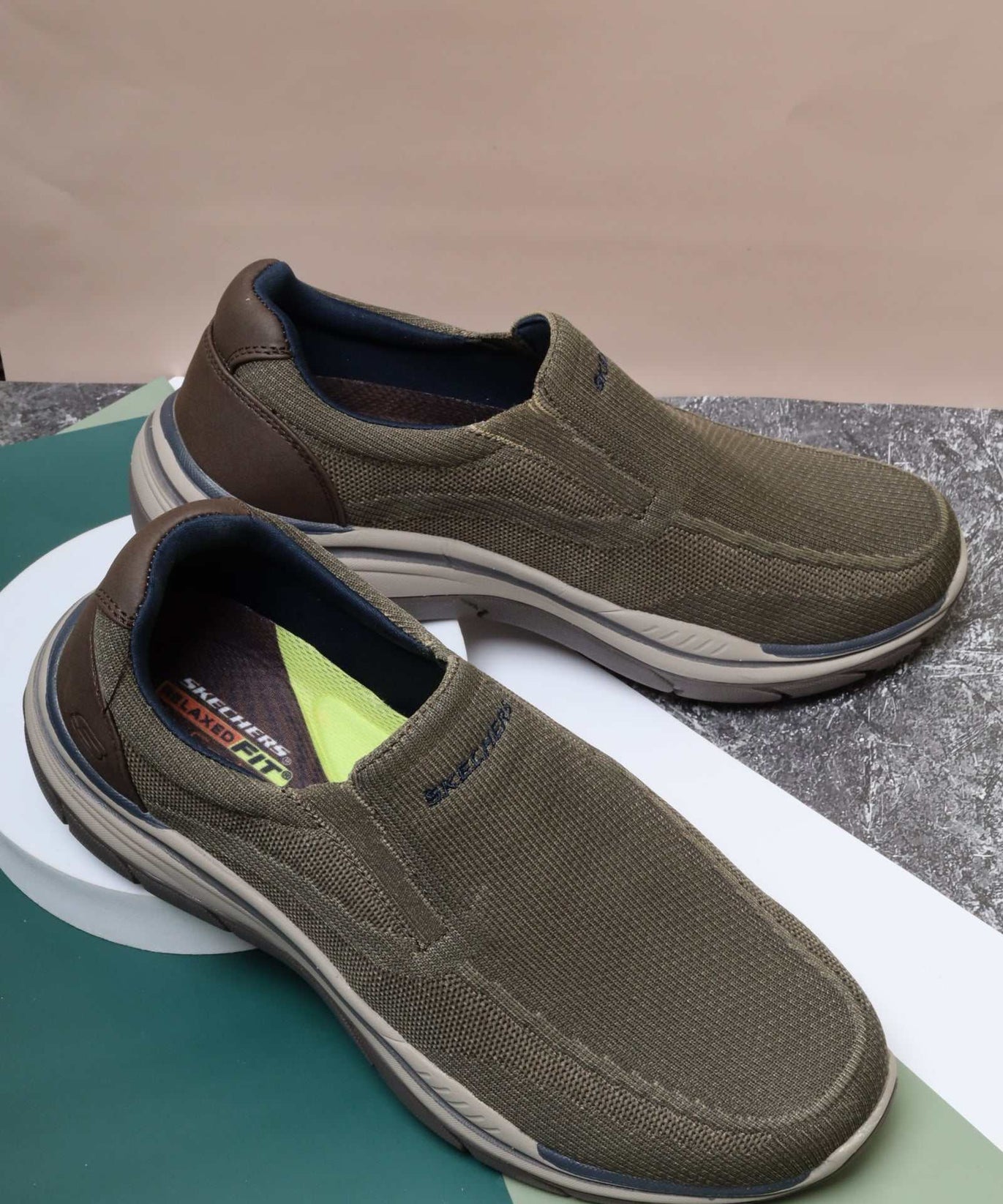 سكيتشرز رجالي إكسبيكتد 204478