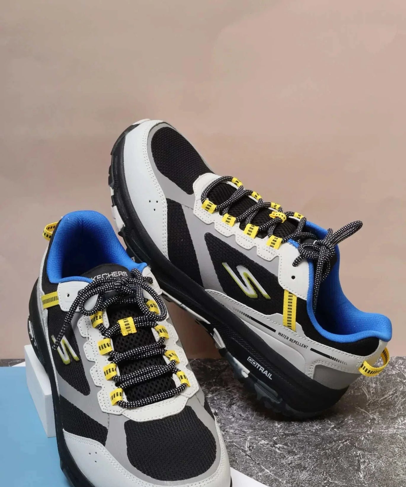 سكيتشرز رجالي جو رن 220917