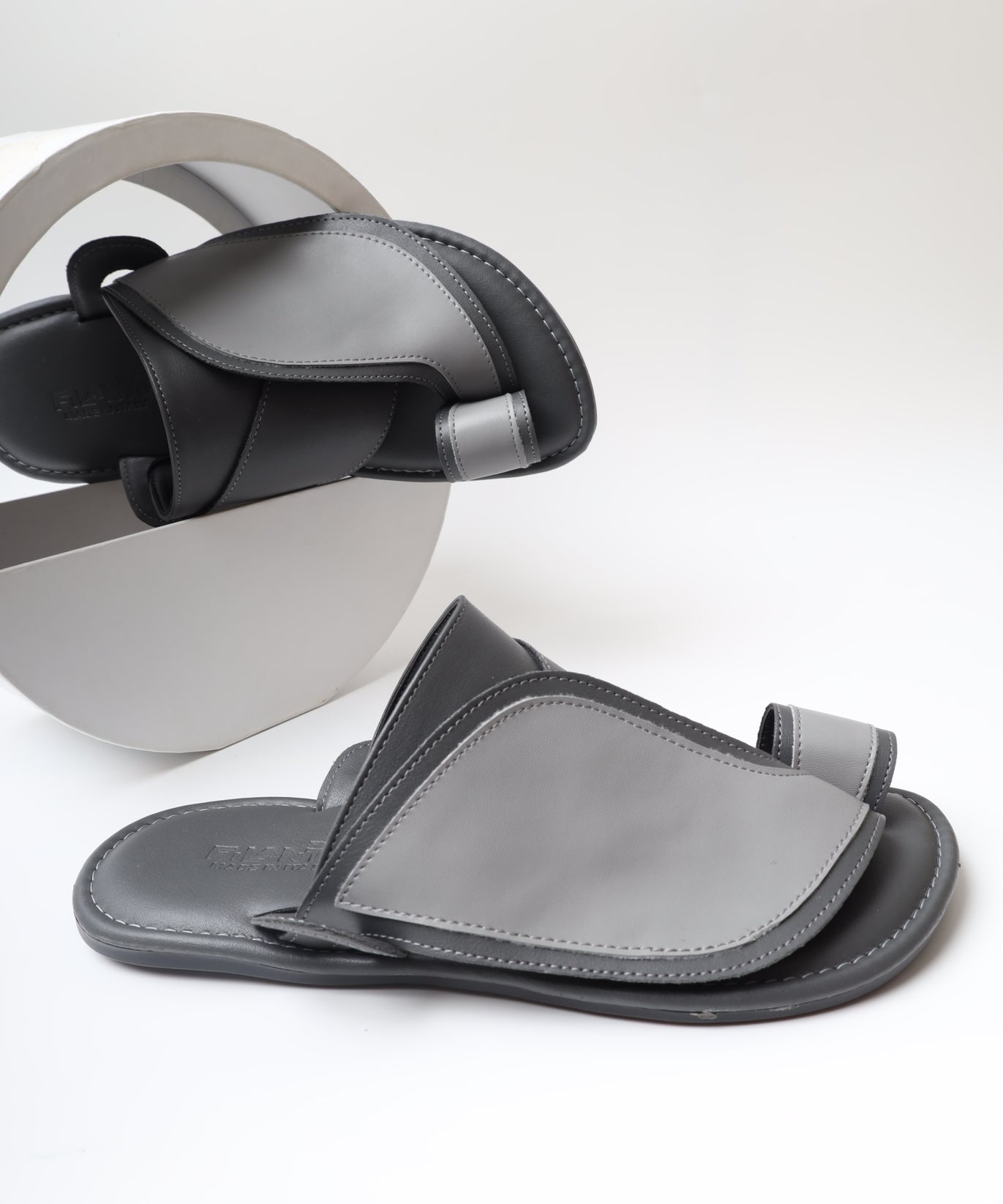 شرقي ايطالي 1251011