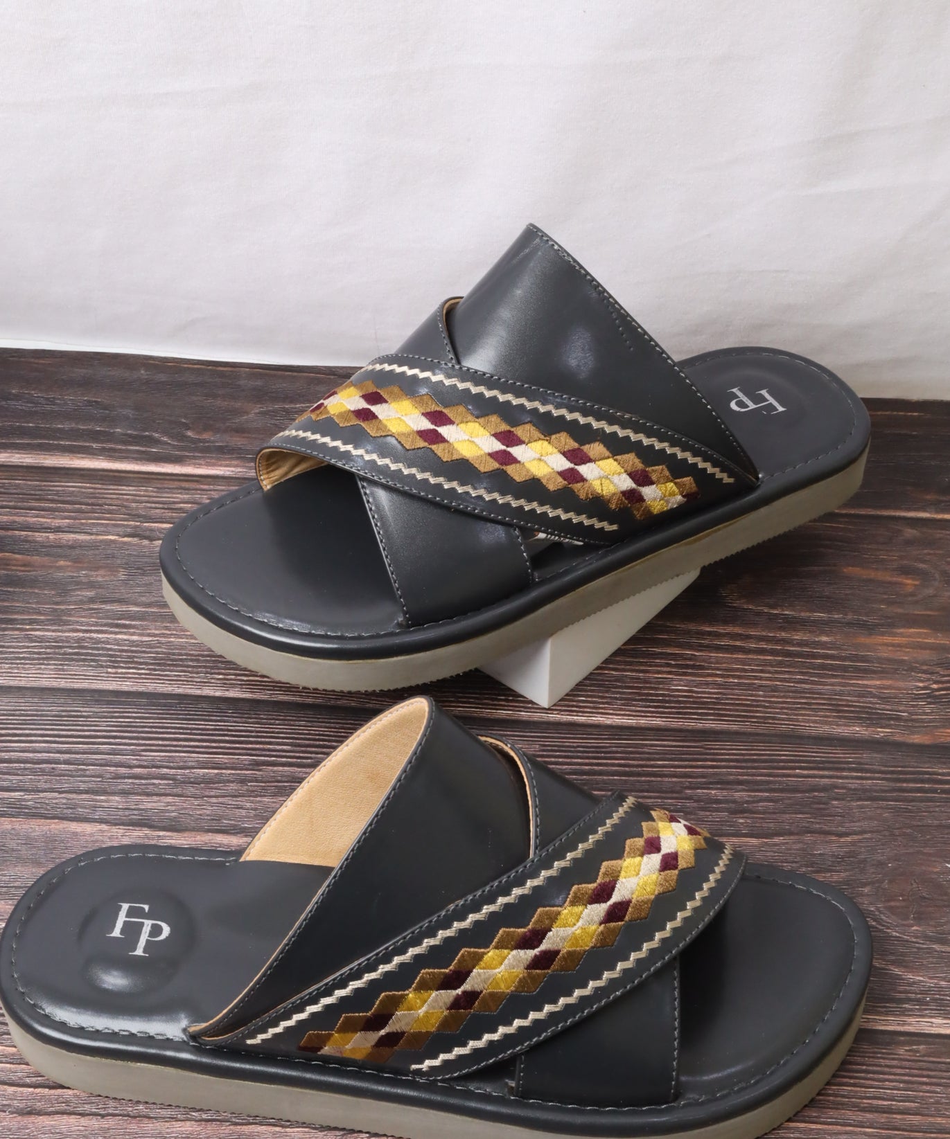 صندل رجالي 454