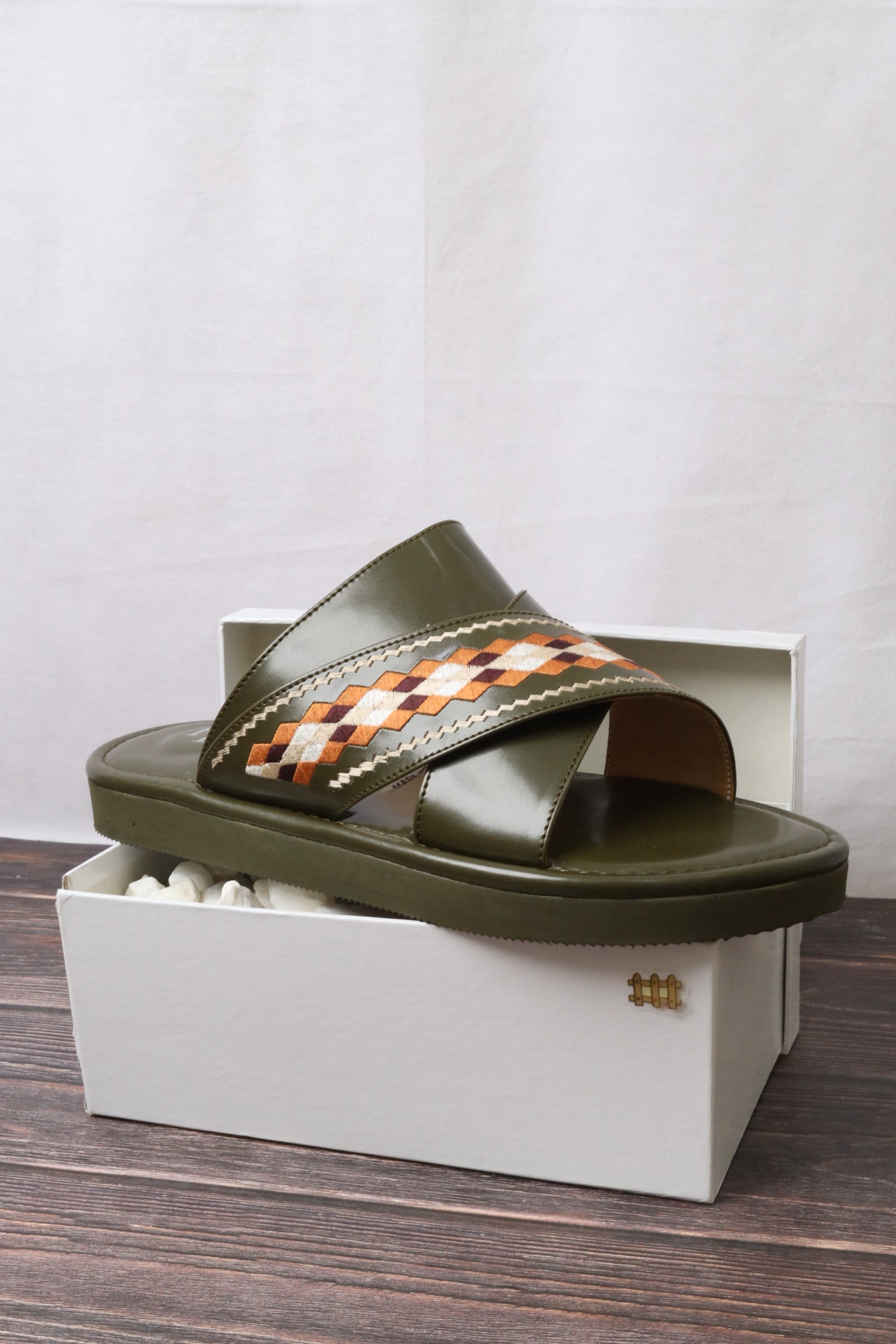 صندل رجالي 454