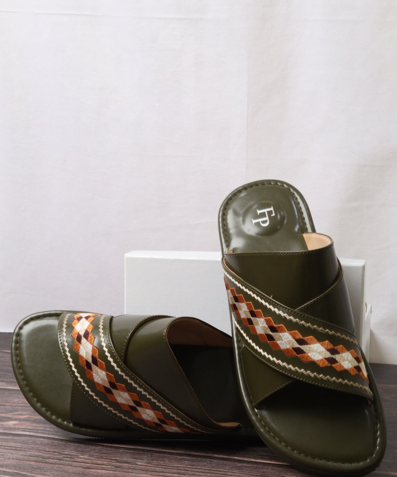 صندل رجالي 454