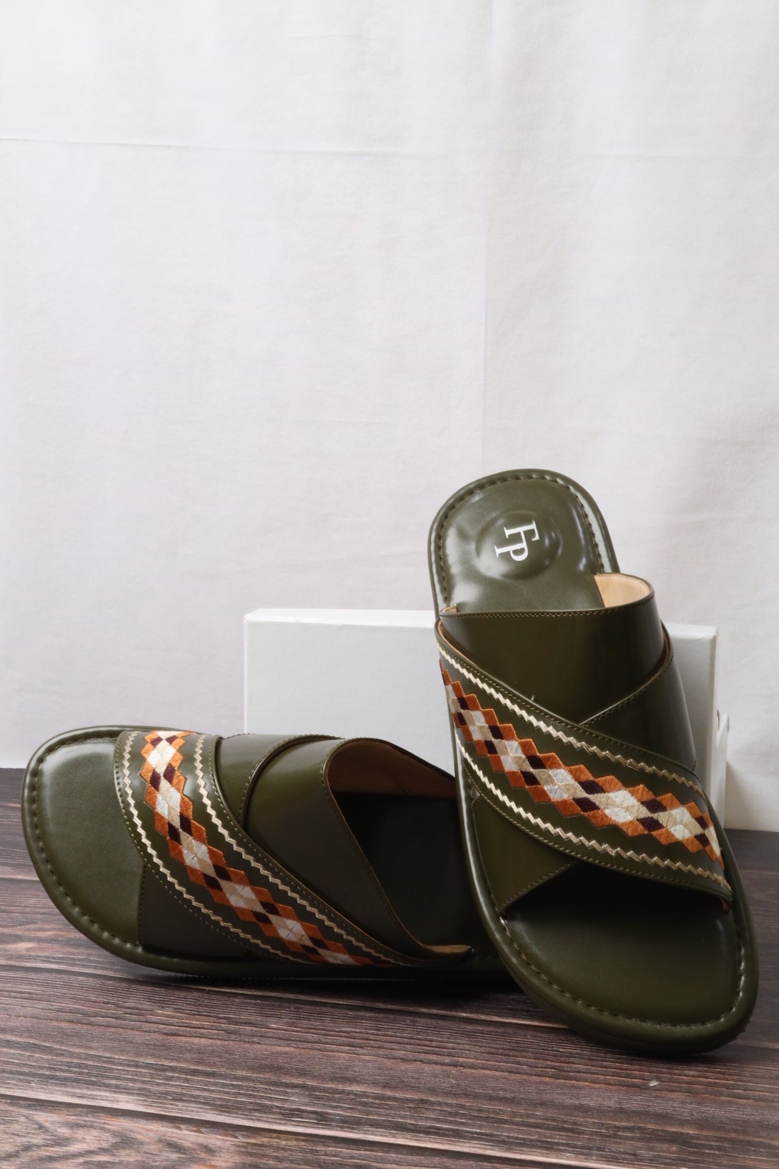 صندل رجالي 454