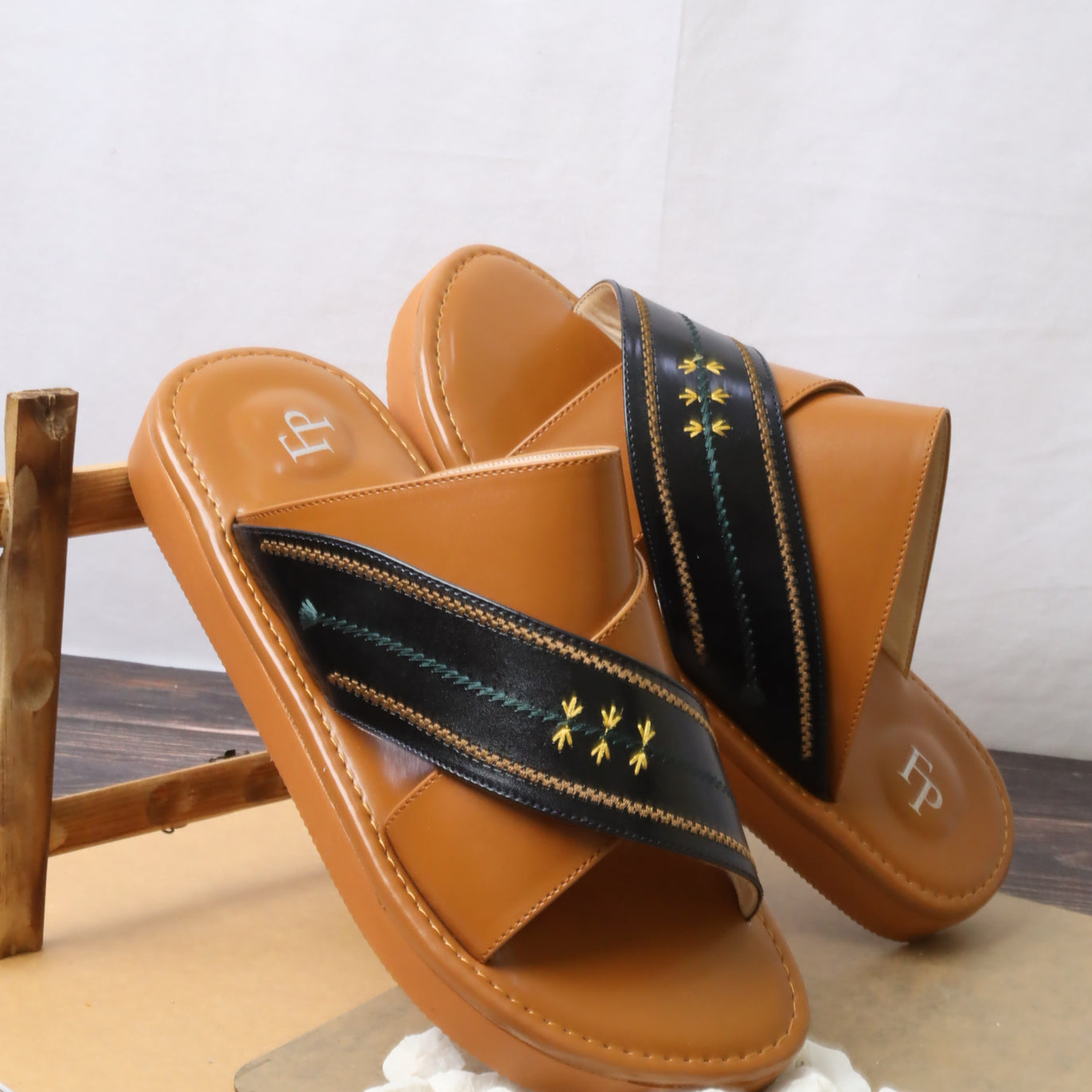 صندل رجالي 466