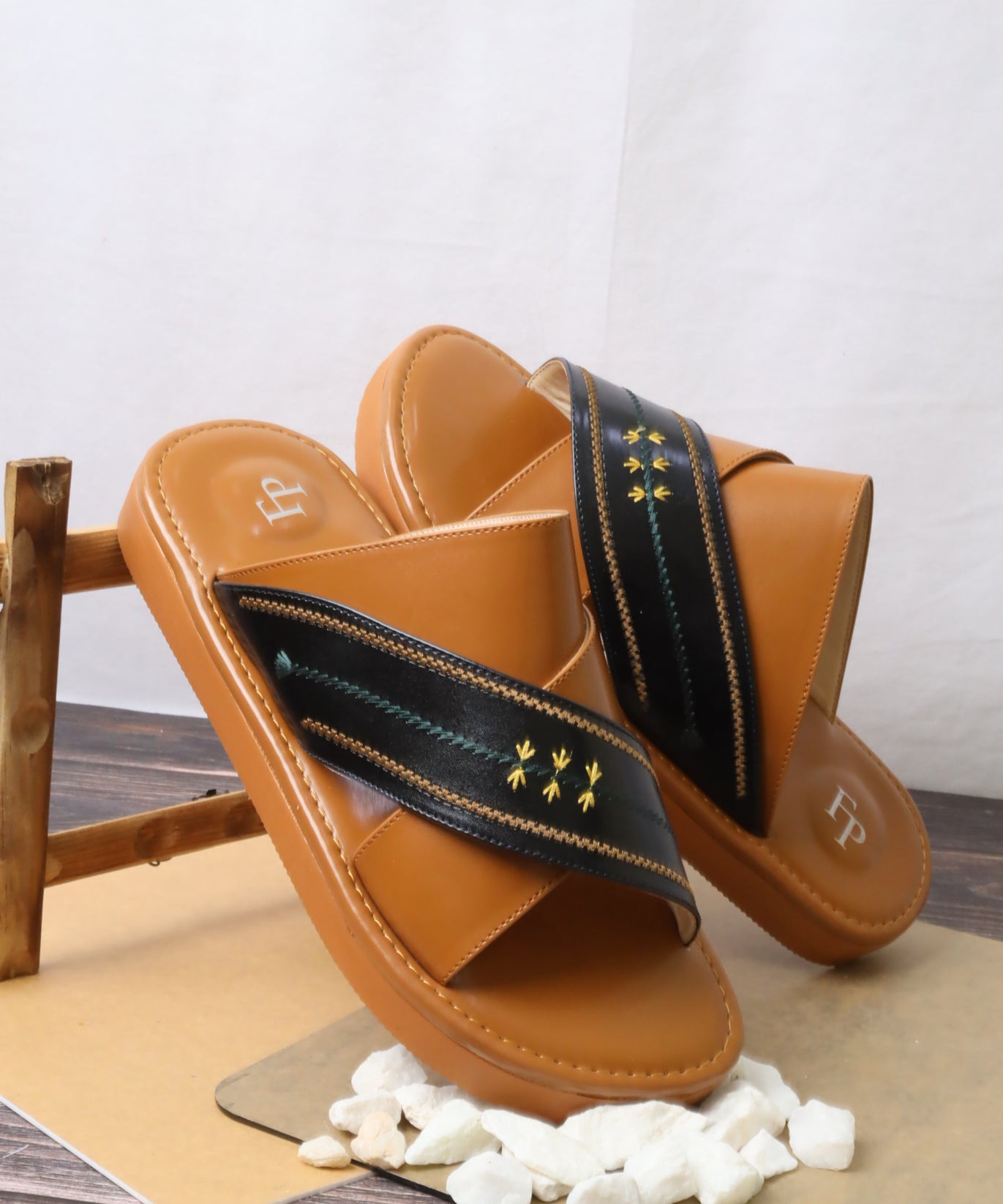 صندل رجالي 466