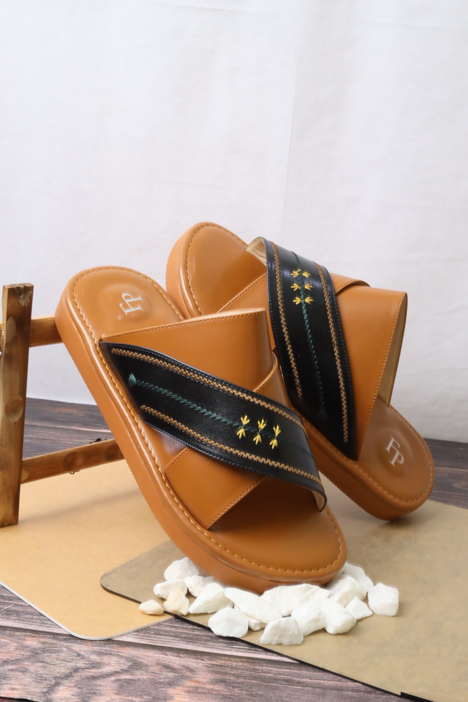 صندل رجالي 466