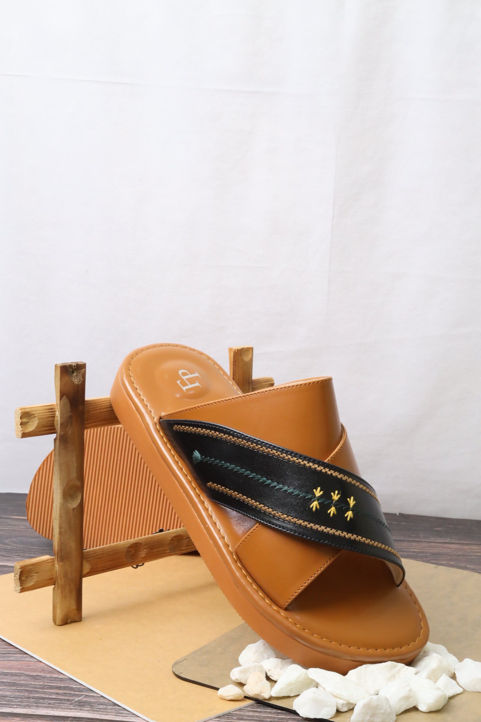 صندل رجالي 466