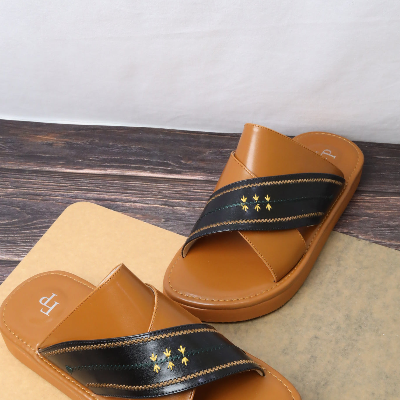 صندل رجالي 466