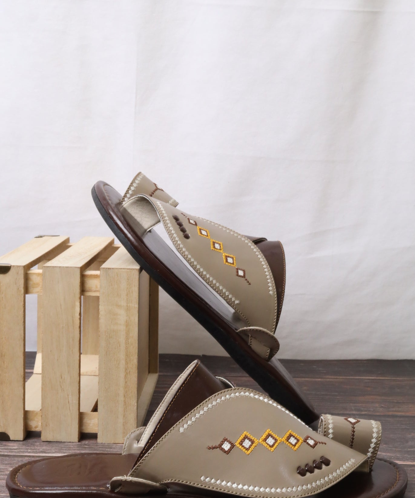 703 شرقي رجالي