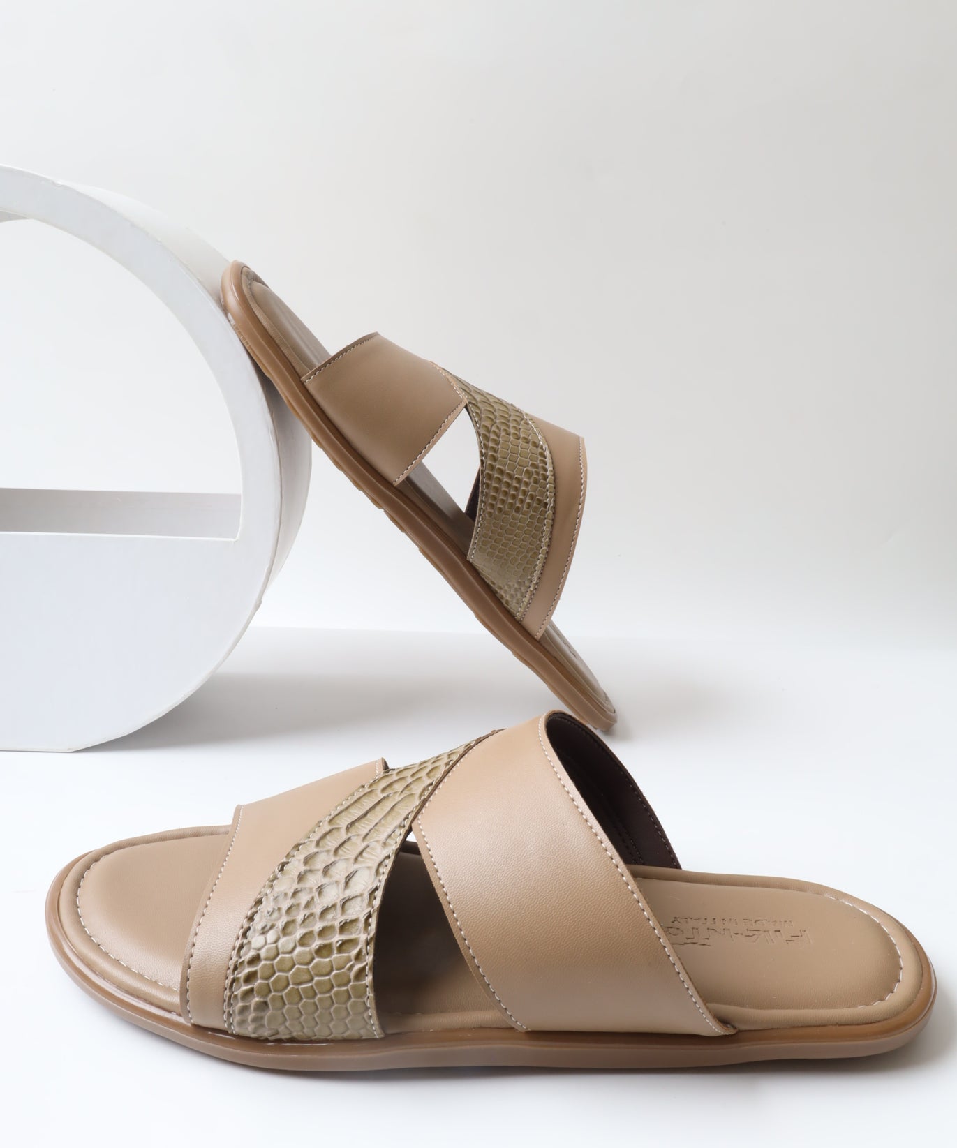 صندل ايطالي 55544