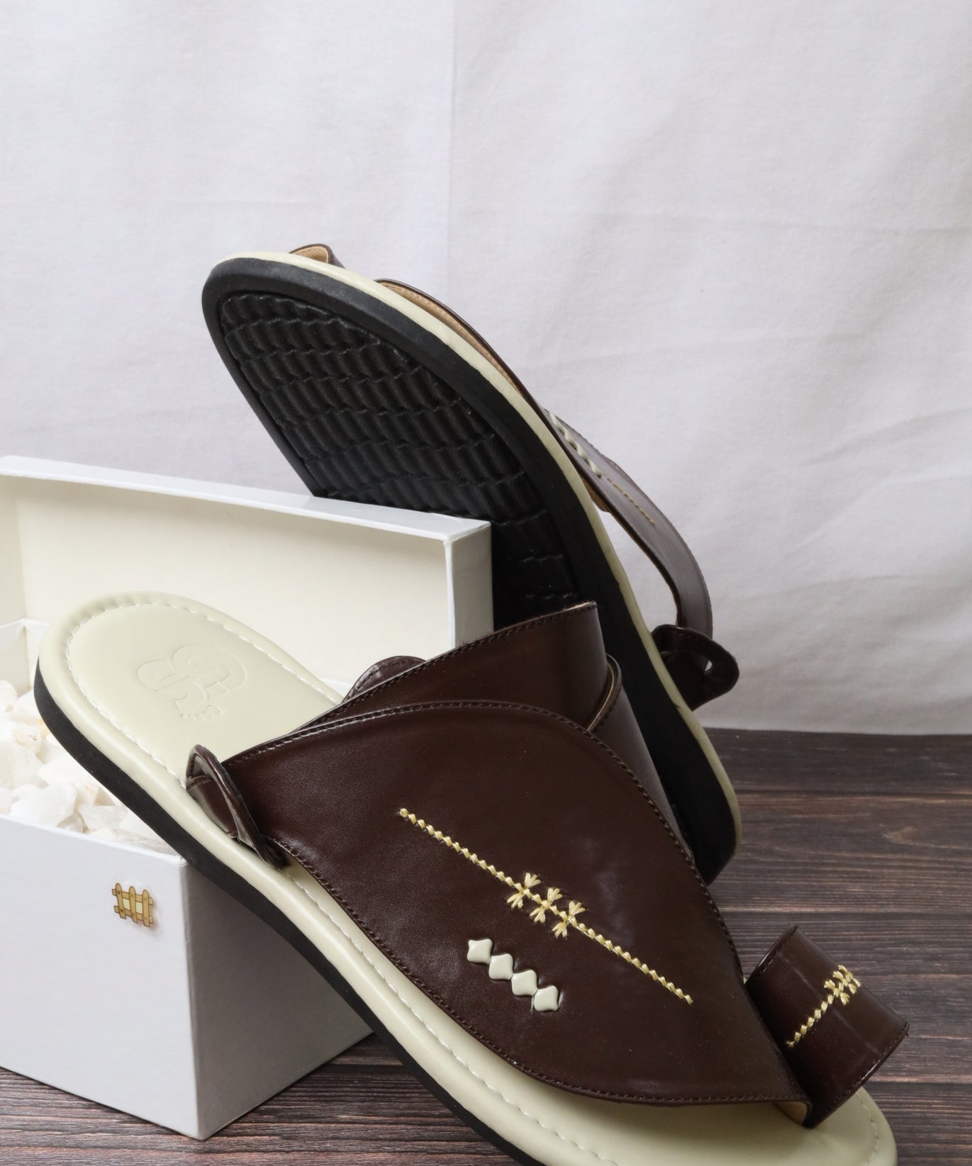 شرقي رجالي 710