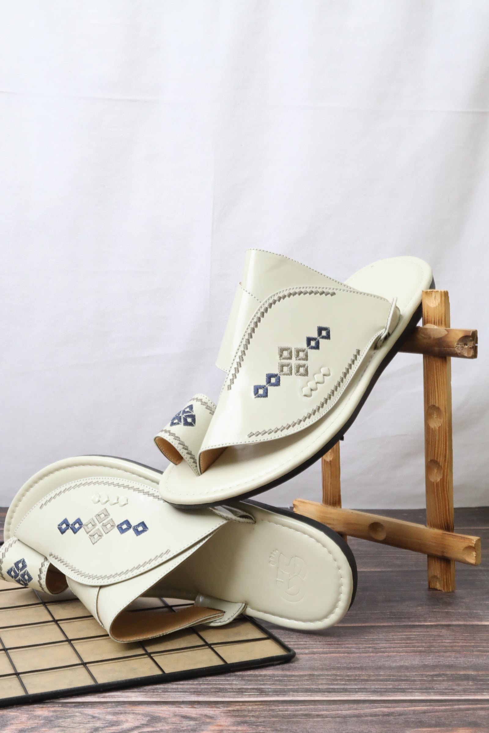 شرقي رجالي 709