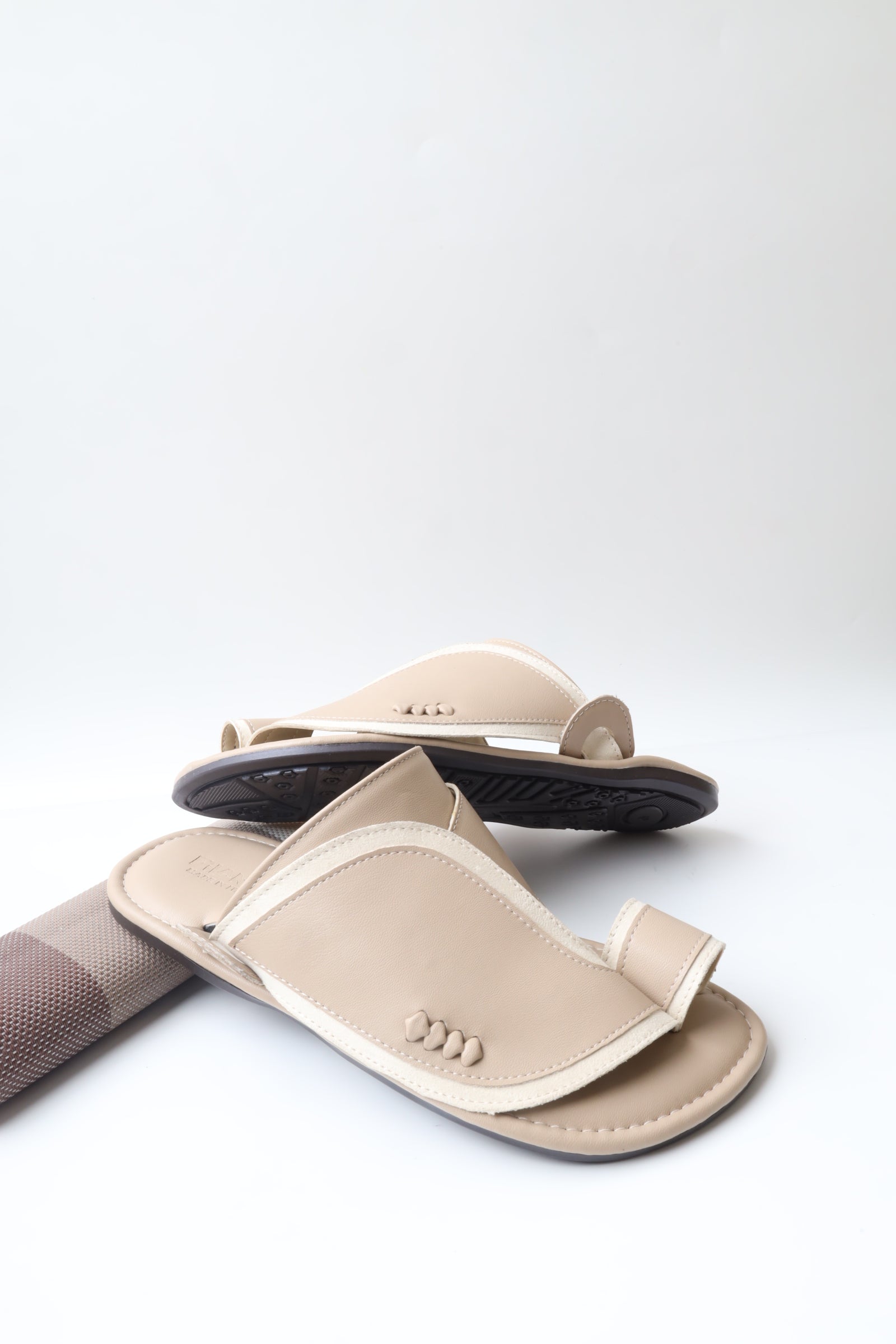 شرقي ايطالي 1251012