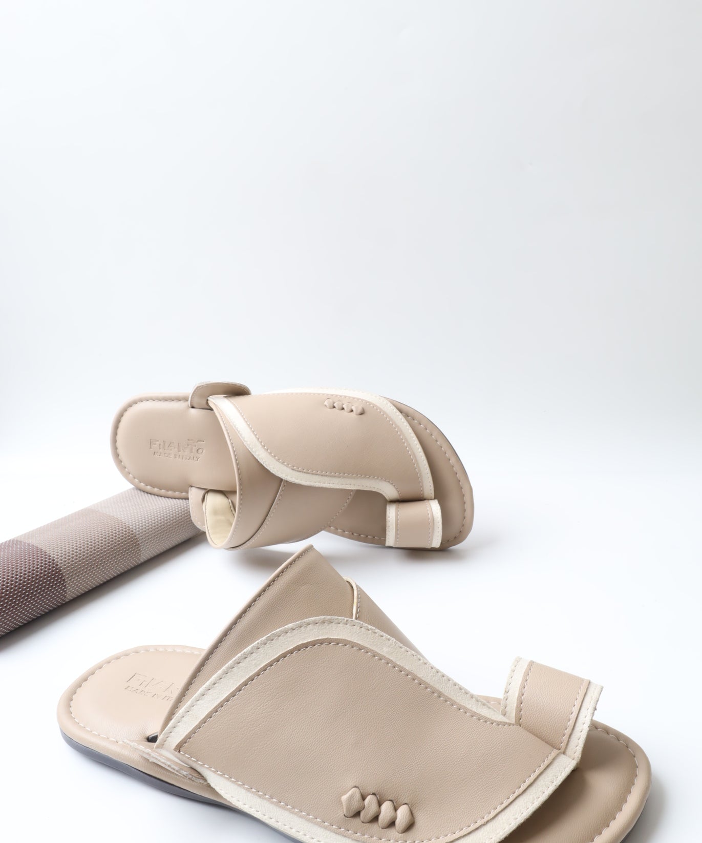 شرقي ايطالي 1251012