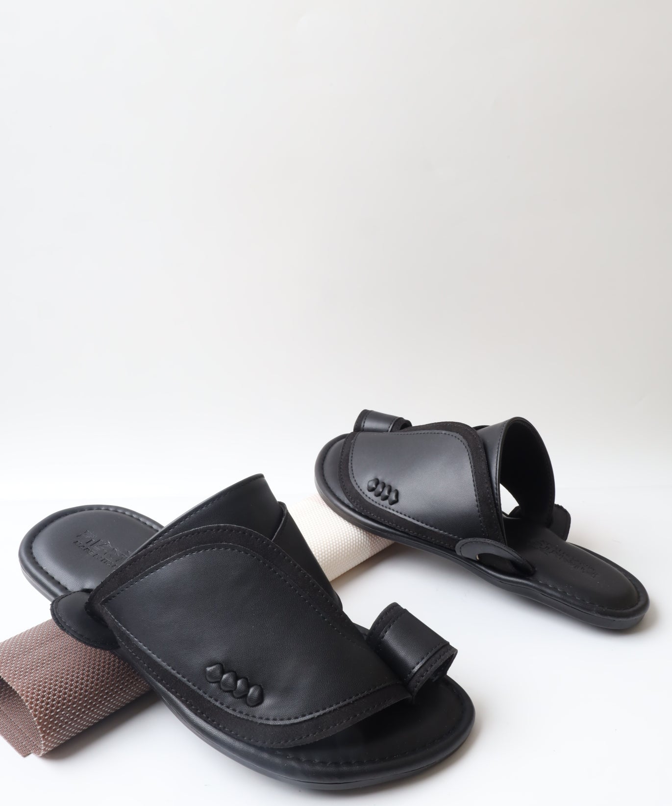 شرقي ايطالي 1251012