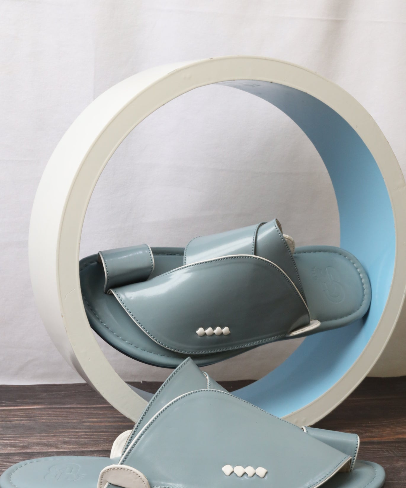 شرقي رجالي 705