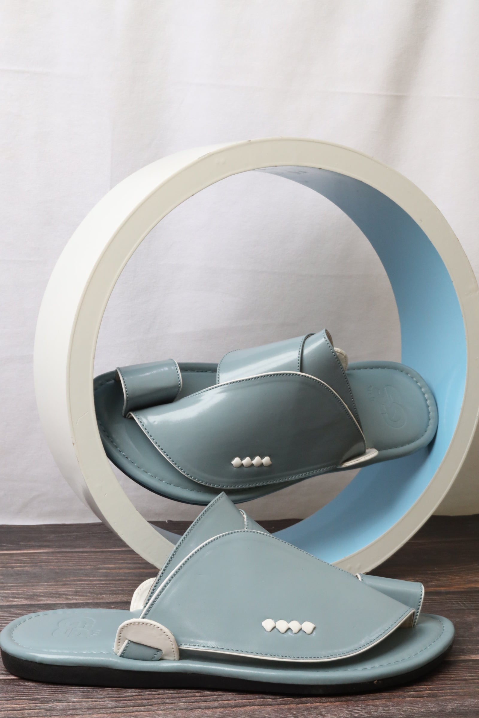 شرقي رجالي 705