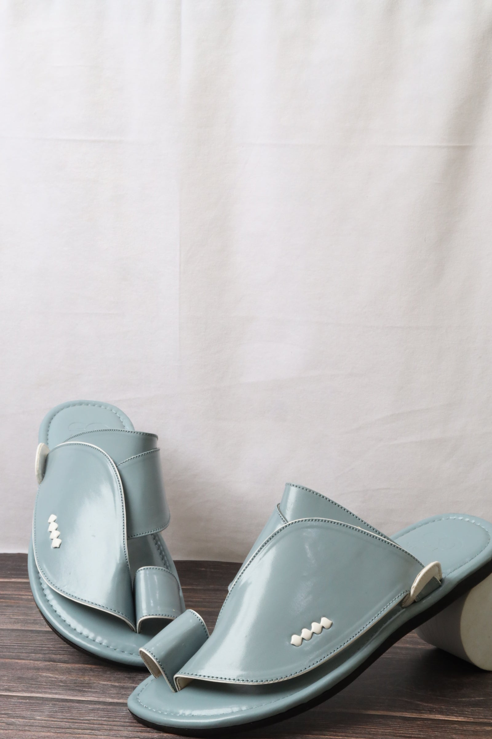 شرقي رجالي 705